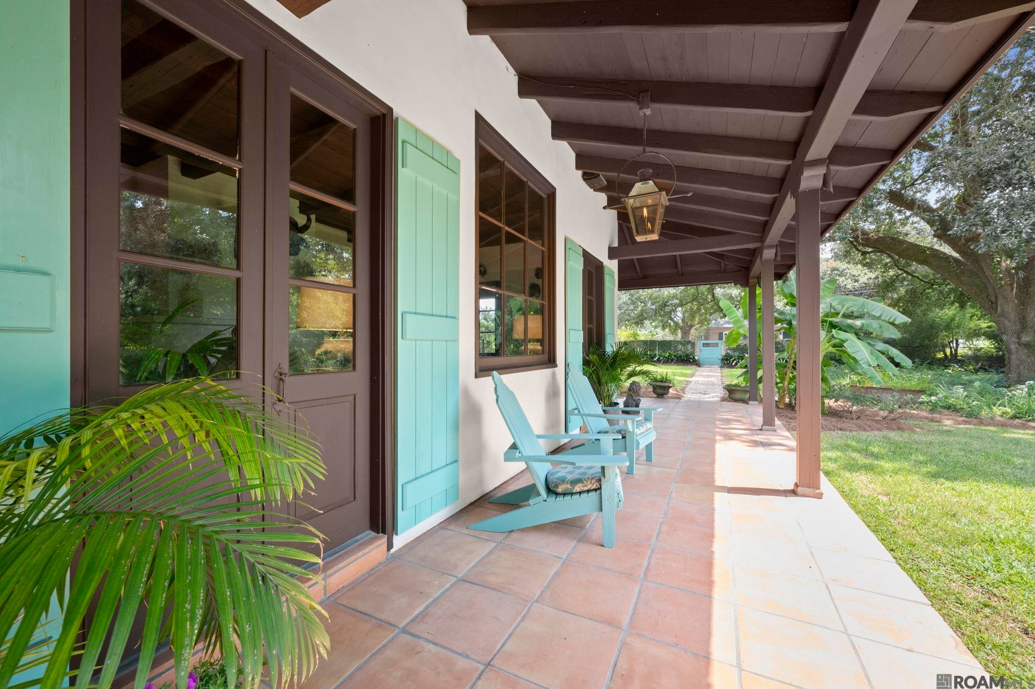 Baton Rouge, Louisiana, 70808, United States, 4 Bedrooms Bedrooms, ,5 BathroomsBathrooms,Residential,Active,1945865