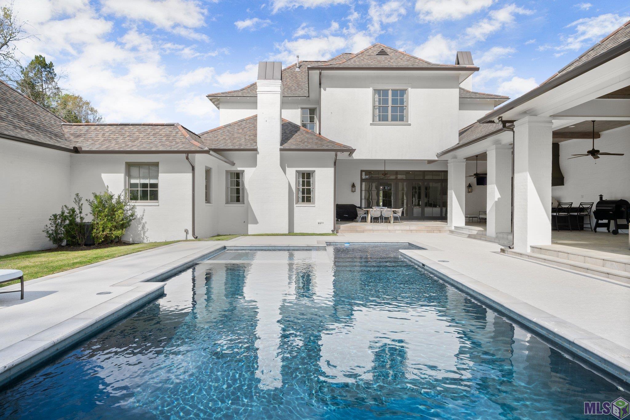 Baton Rouge, Louisiana, 70810, United States, 5 Bedrooms Bedrooms, ,6 BathroomsBathrooms,Residential,Active,1704127