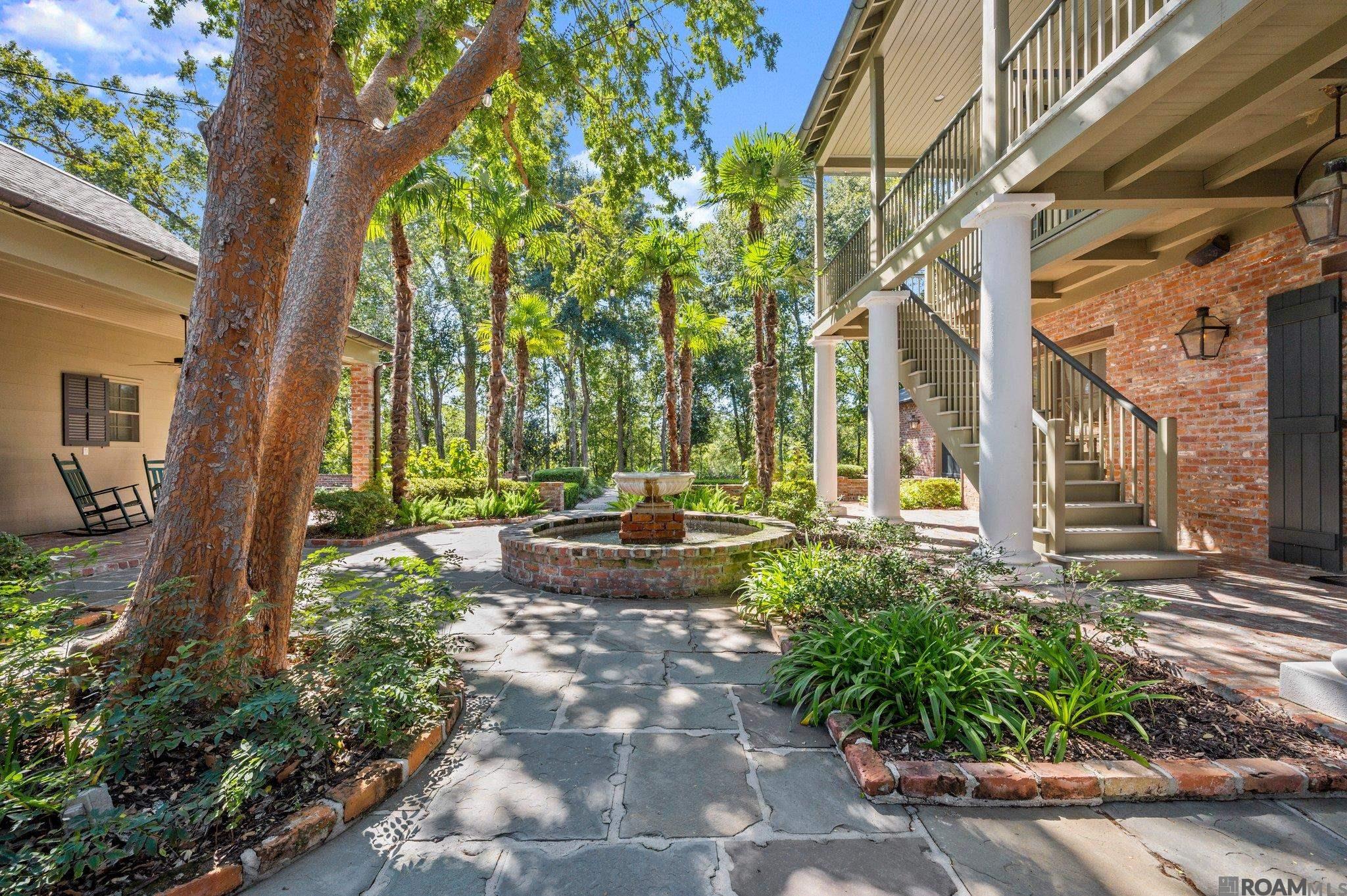 Baton Rouge, Louisiana, 70810, United States, ,5 BathroomsBathrooms,Residential,Active,1732390