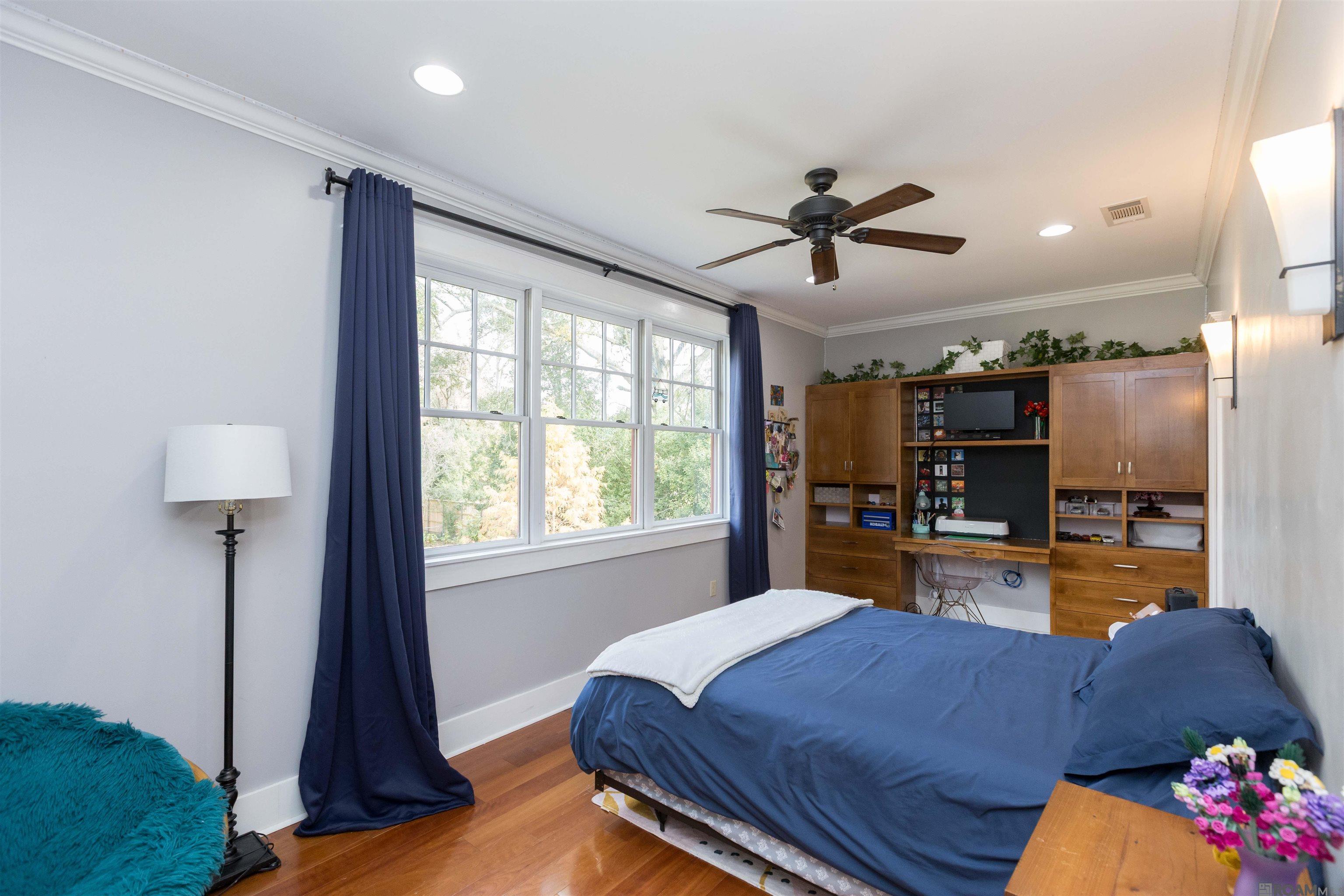 Baton Rouge, Louisiana, 70808, United States, 4 Bedrooms Bedrooms, ,4 BathroomsBathrooms,Residential,Active,2002323