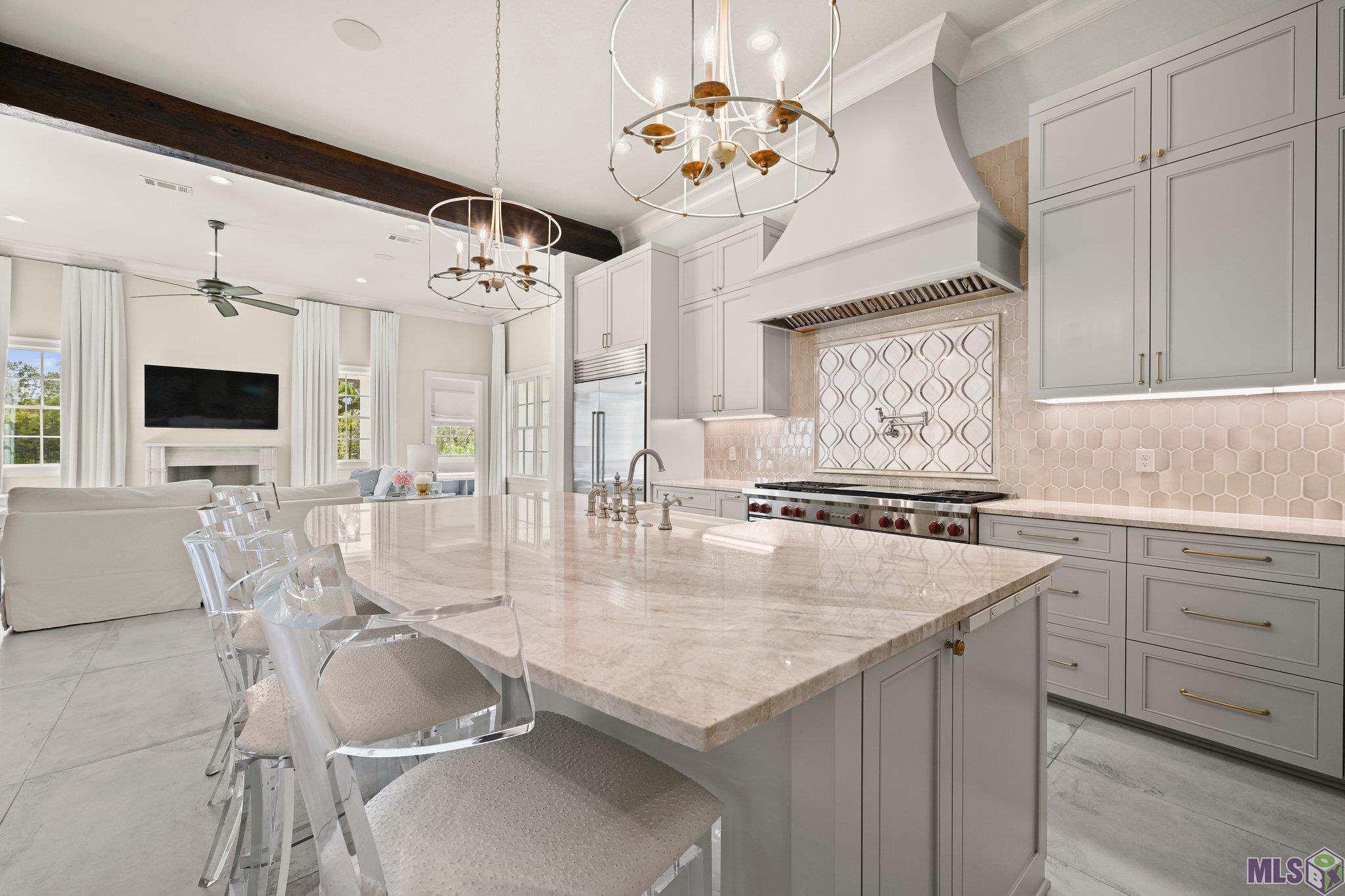 Baton Rouge, Louisiana, 70810, United States, 5 Bedrooms Bedrooms, ,6 BathroomsBathrooms,Residential,Active,1704127