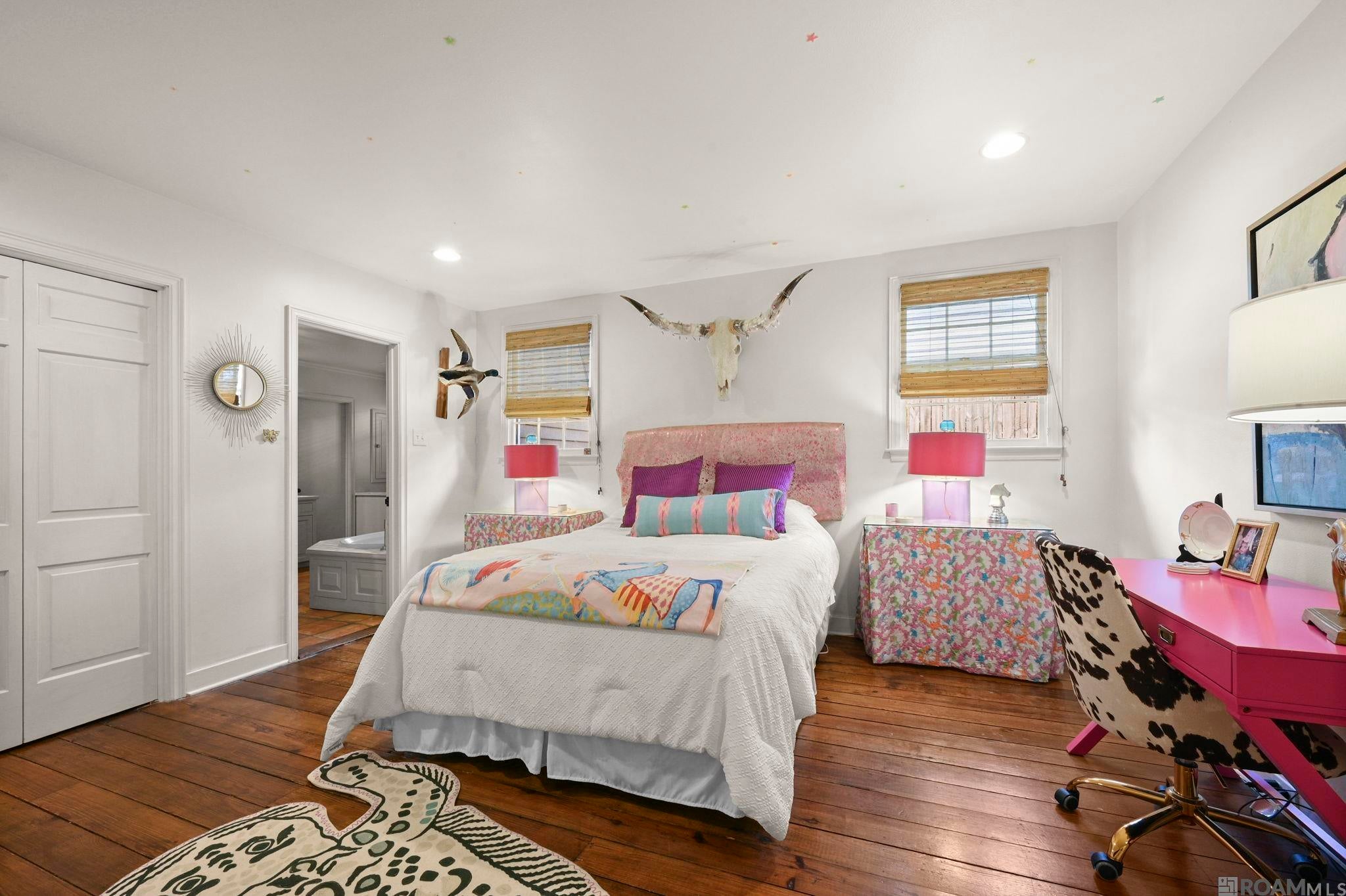 Baton Rouge, Louisiana, 70808, United States, 4 Bedrooms Bedrooms, ,5 BathroomsBathrooms,Residential,Active,1945865