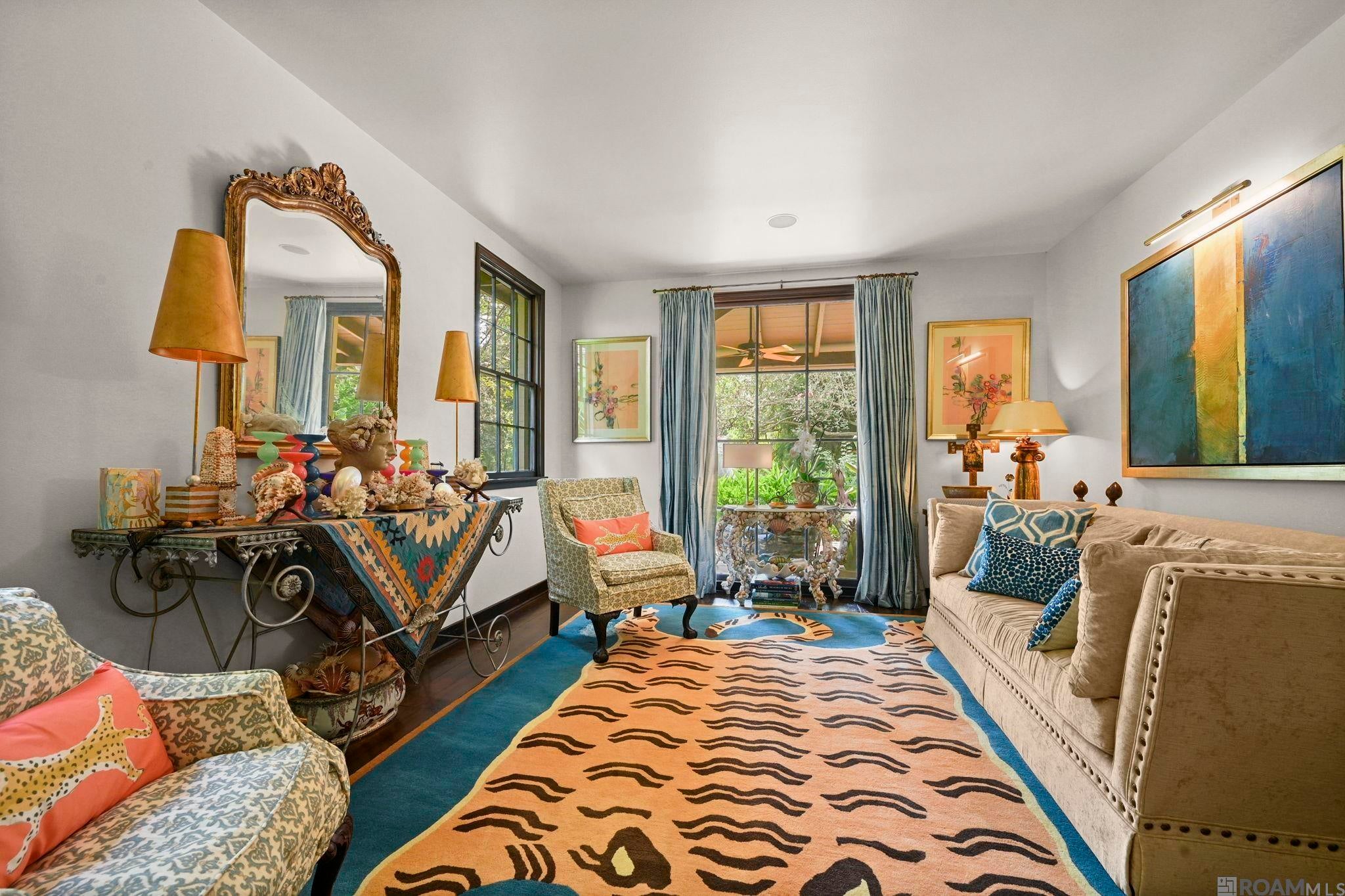 Baton Rouge, Louisiana, 70808, United States, 4 Bedrooms Bedrooms, ,5 BathroomsBathrooms,Residential,Active,1945865