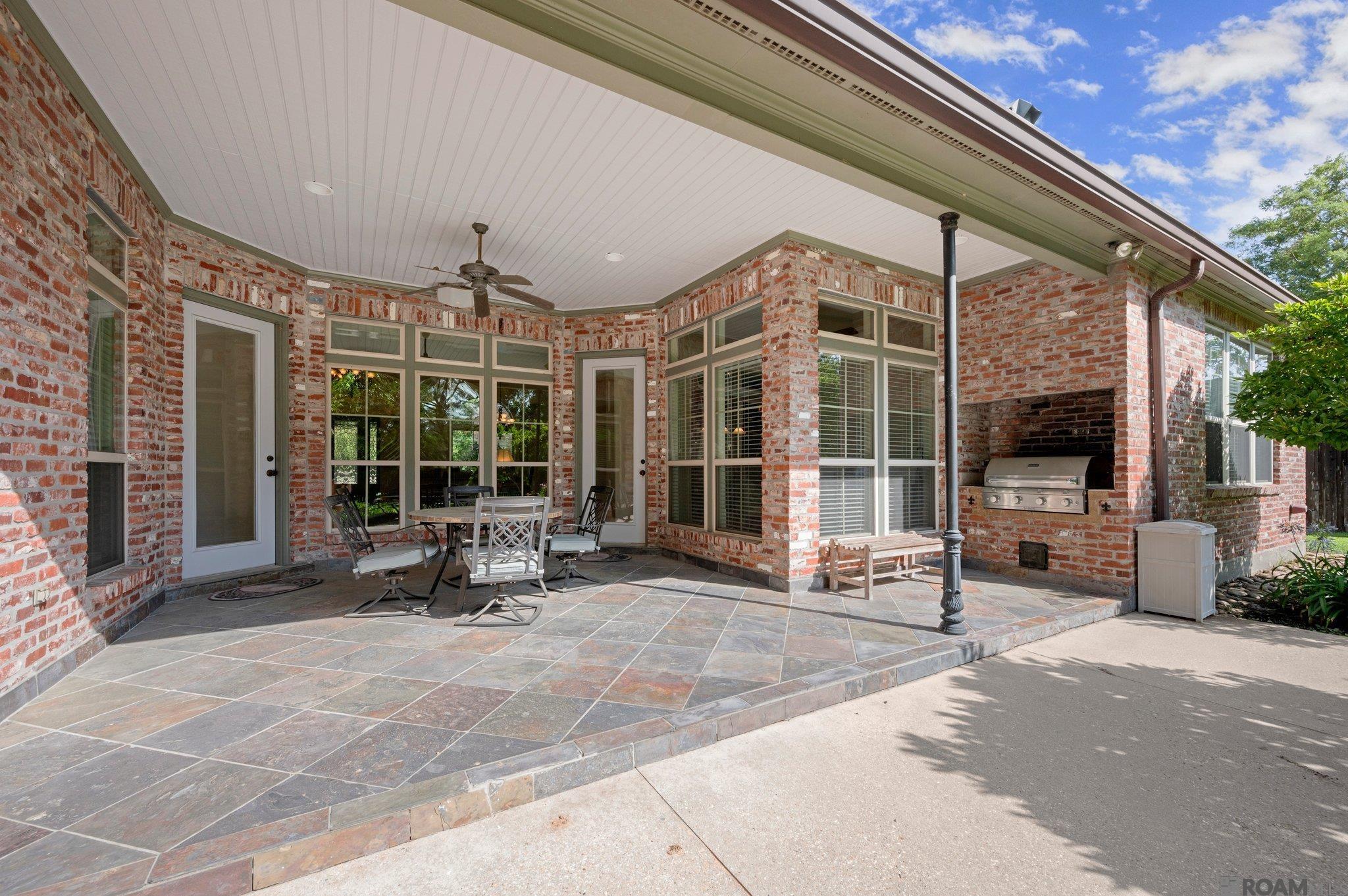 Baton Rouge, Louisiana, 70809, United States, ,5 BathroomsBathrooms,Residential,Active,1852704