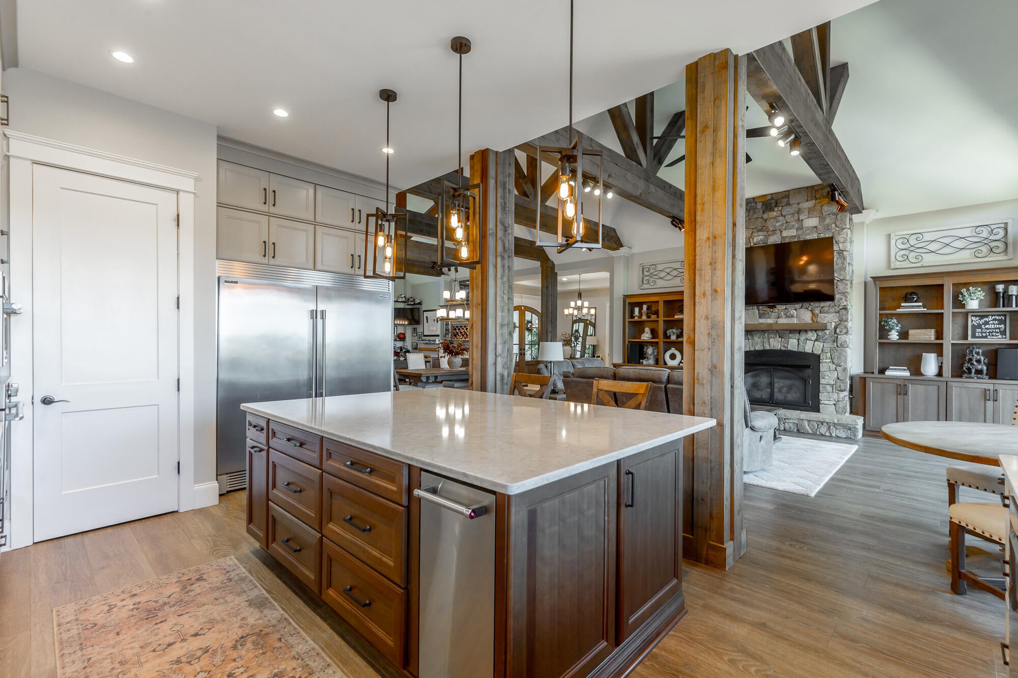 Jasper, Tennessee, 37347, United States, 3 Bedrooms Bedrooms, ,4 BathroomsBathrooms,Residential,Active,1987217