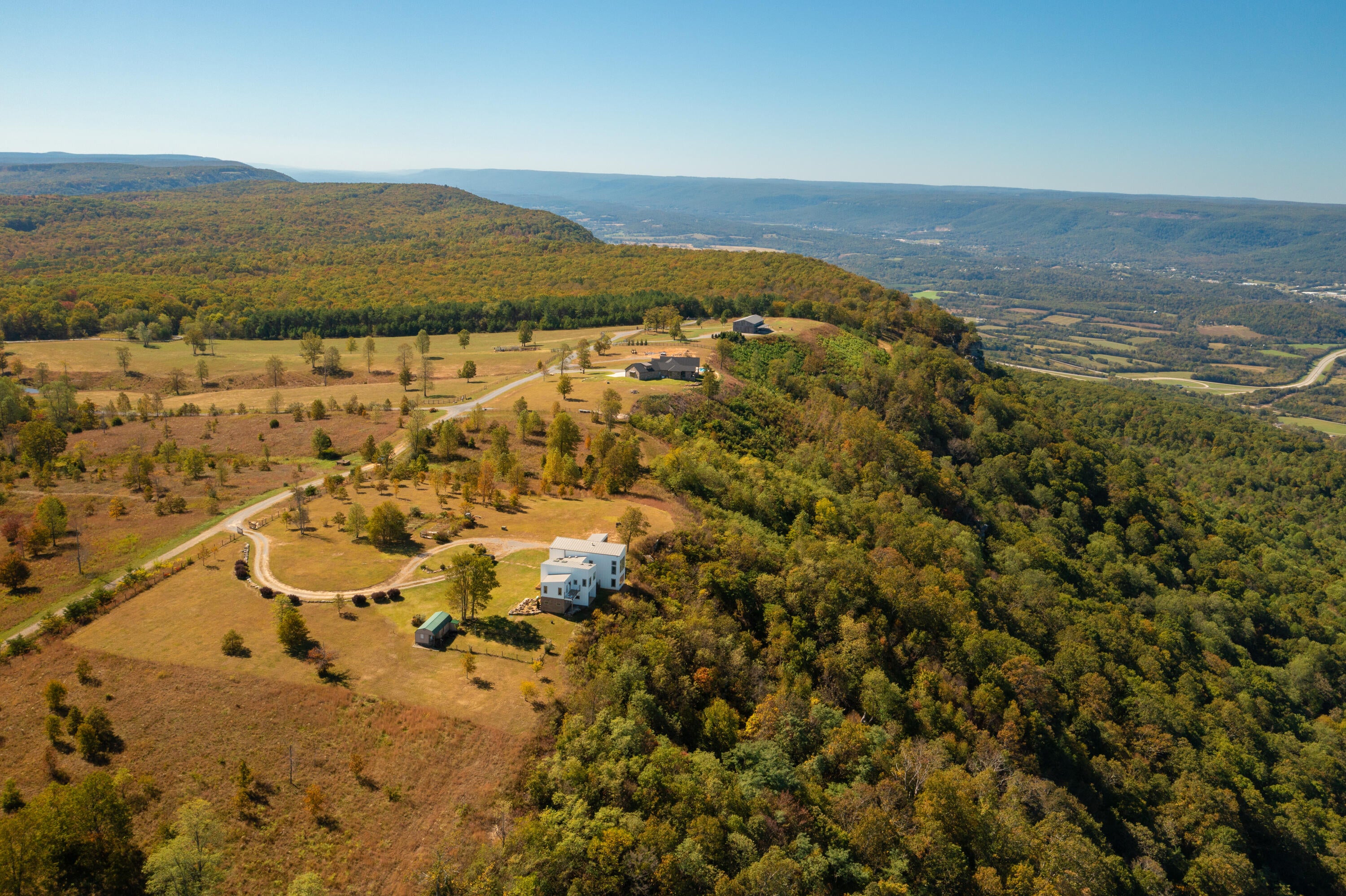 Graysville, Tennessee, 37338, United States, 4 Bedrooms Bedrooms, ,4 BathroomsBathrooms,Residential,Active,1952475