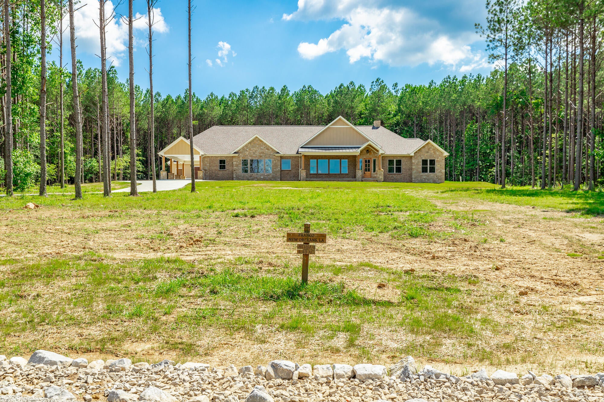 Jasper, Tennessee, 37347, United States, 3 Bedrooms Bedrooms, ,3 BathroomsBathrooms,Residential,Active,1965825