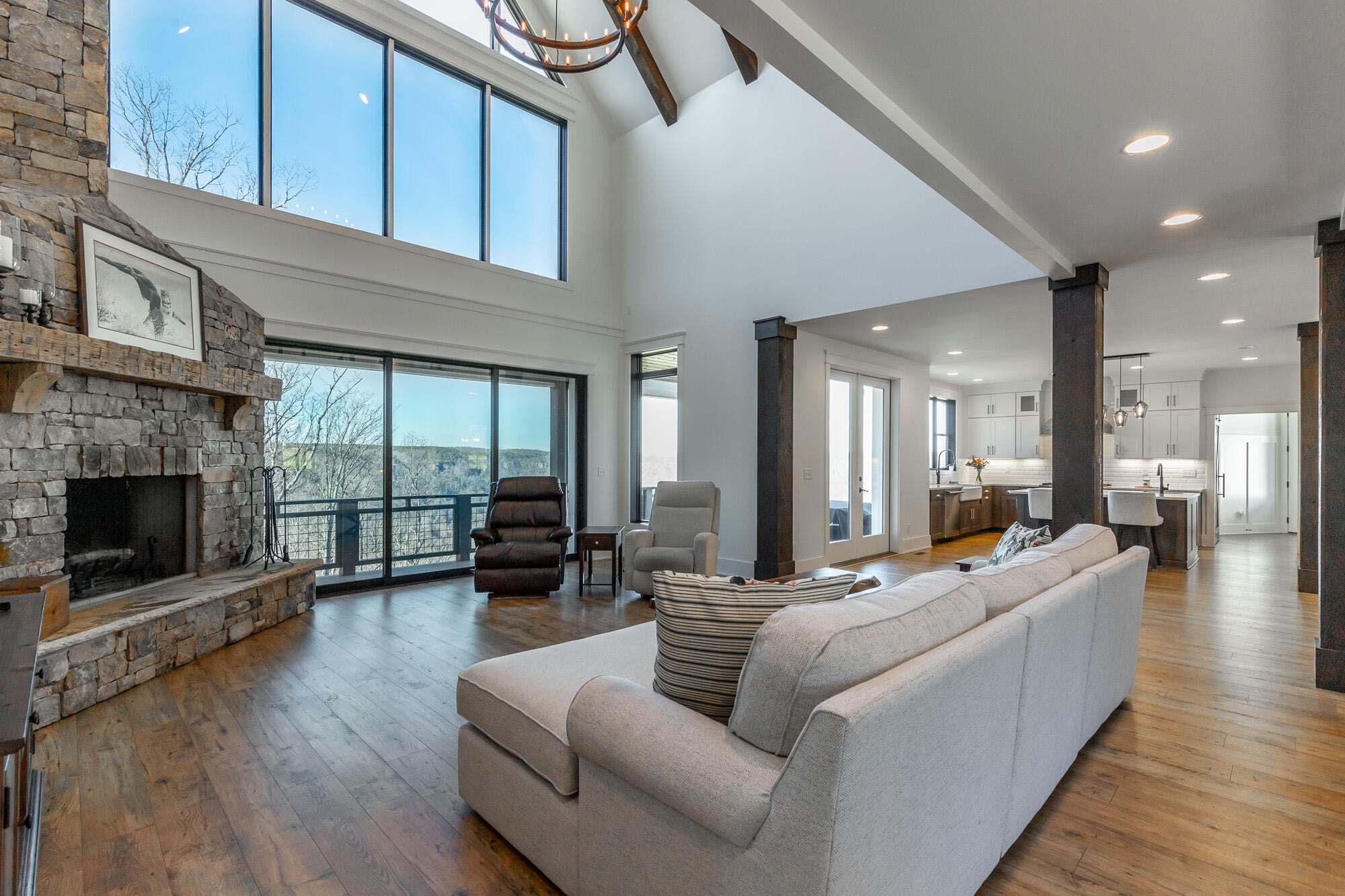 Jasper, Tennessee, 37347, United States, 3 Bedrooms Bedrooms, ,3 BathroomsBathrooms,Residential,Active,2002330