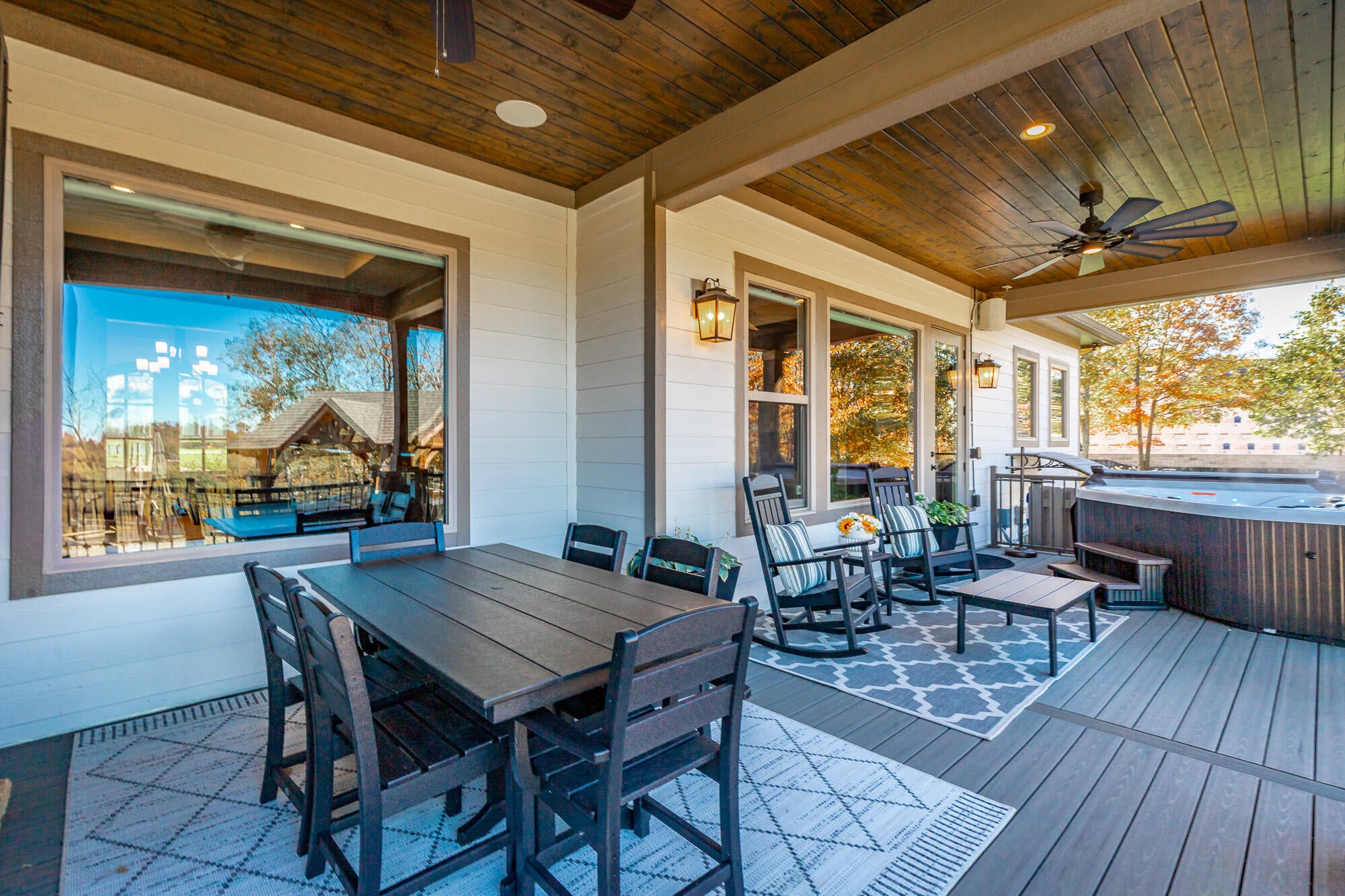 Jasper, Tennessee, 37347, United States, 3 Bedrooms Bedrooms, ,4 BathroomsBathrooms,Residential,Active,1987217