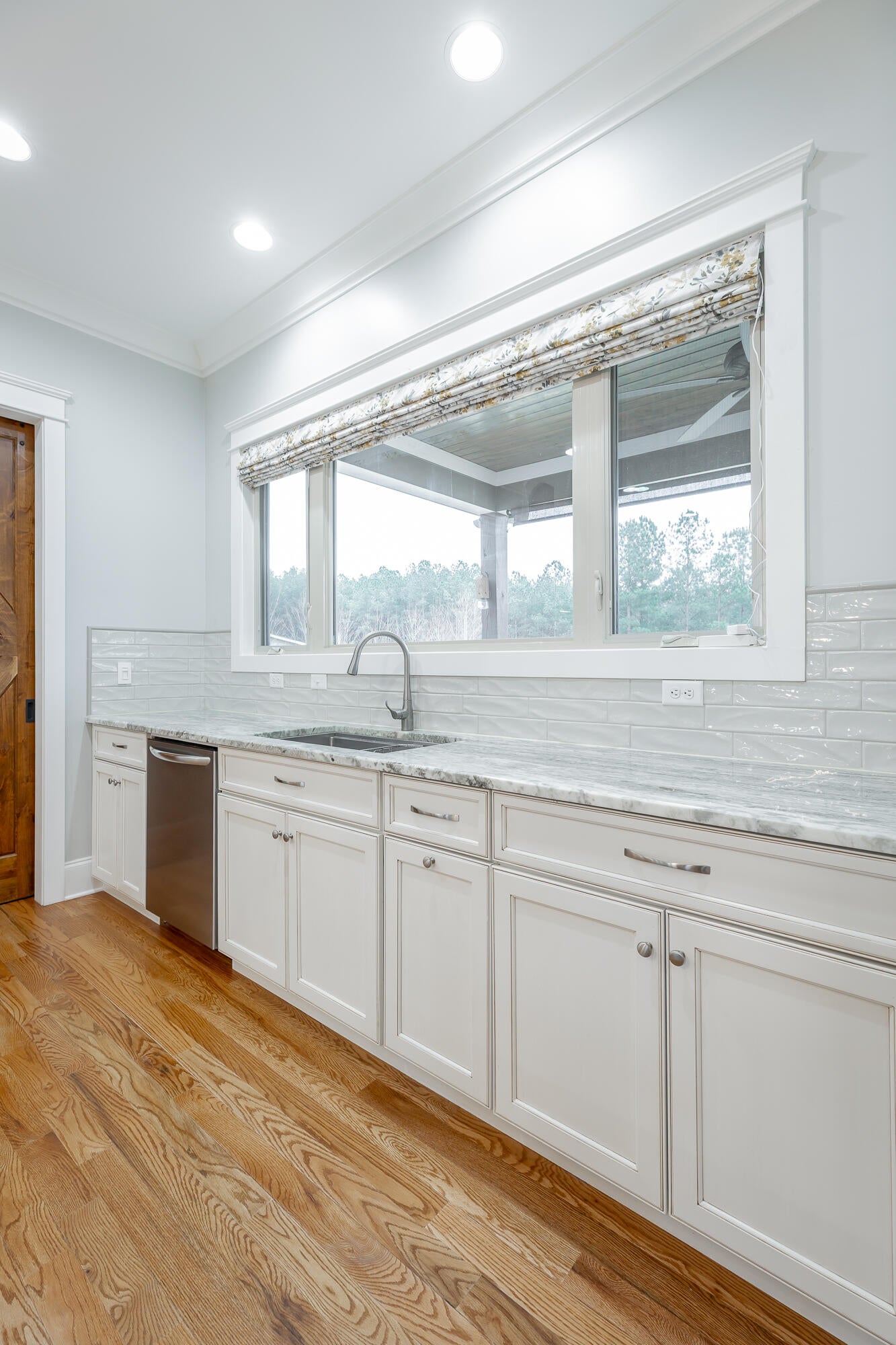 Jasper, Tennessee, 37347, United States, 3 Bedrooms Bedrooms, ,5 BathroomsBathrooms,Residential,Active,2002347