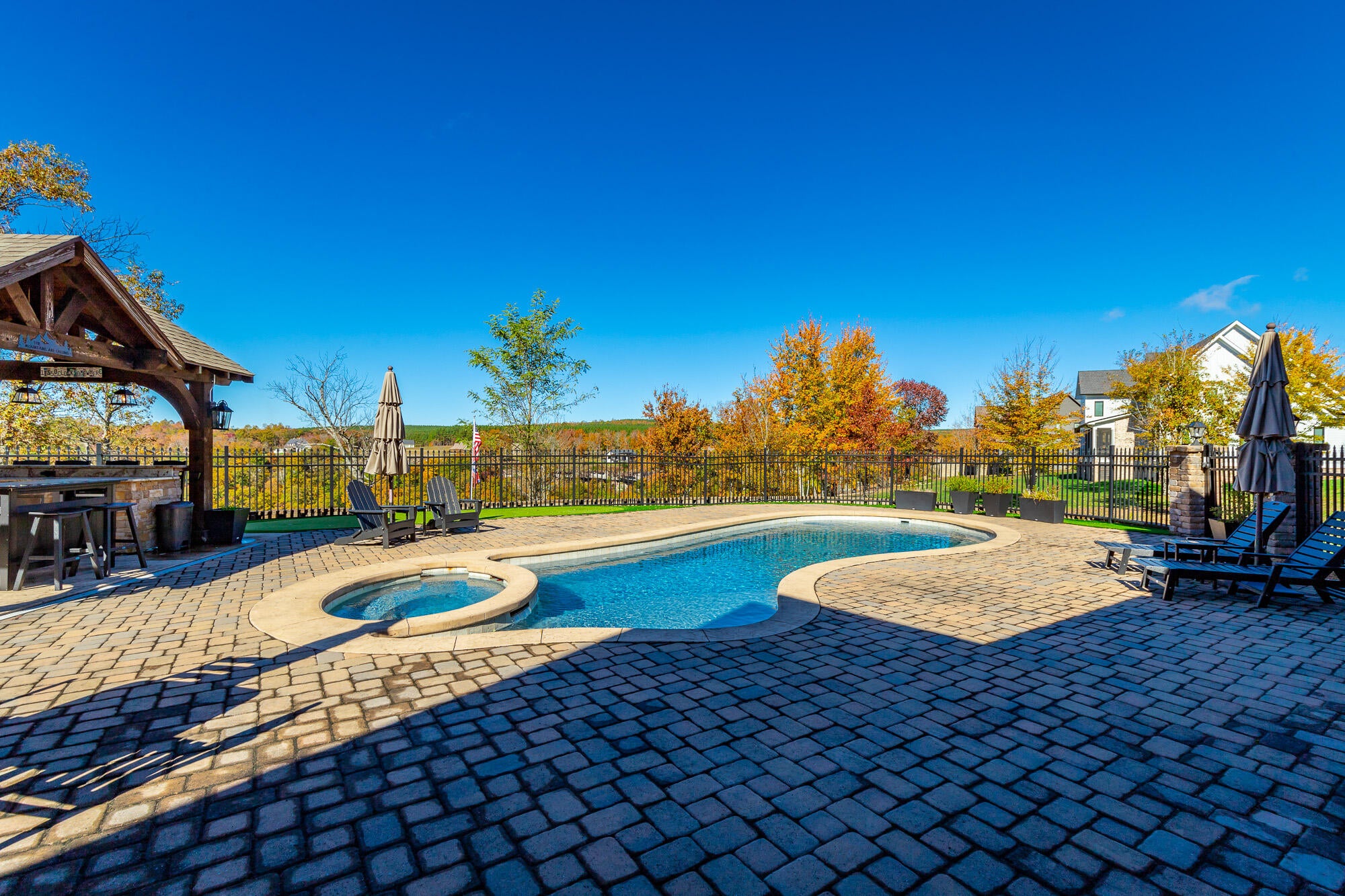 Jasper, Tennessee, 37347, United States, 3 Bedrooms Bedrooms, ,4 BathroomsBathrooms,Residential,Active,1987217