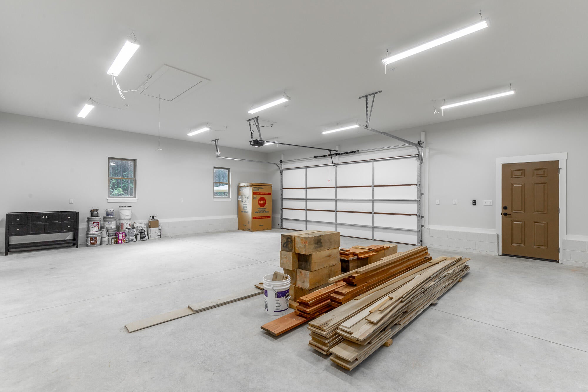 Jasper, Tennessee, 37347, United States, 3 Bedrooms Bedrooms, ,3 BathroomsBathrooms,Residential,Active,1965825