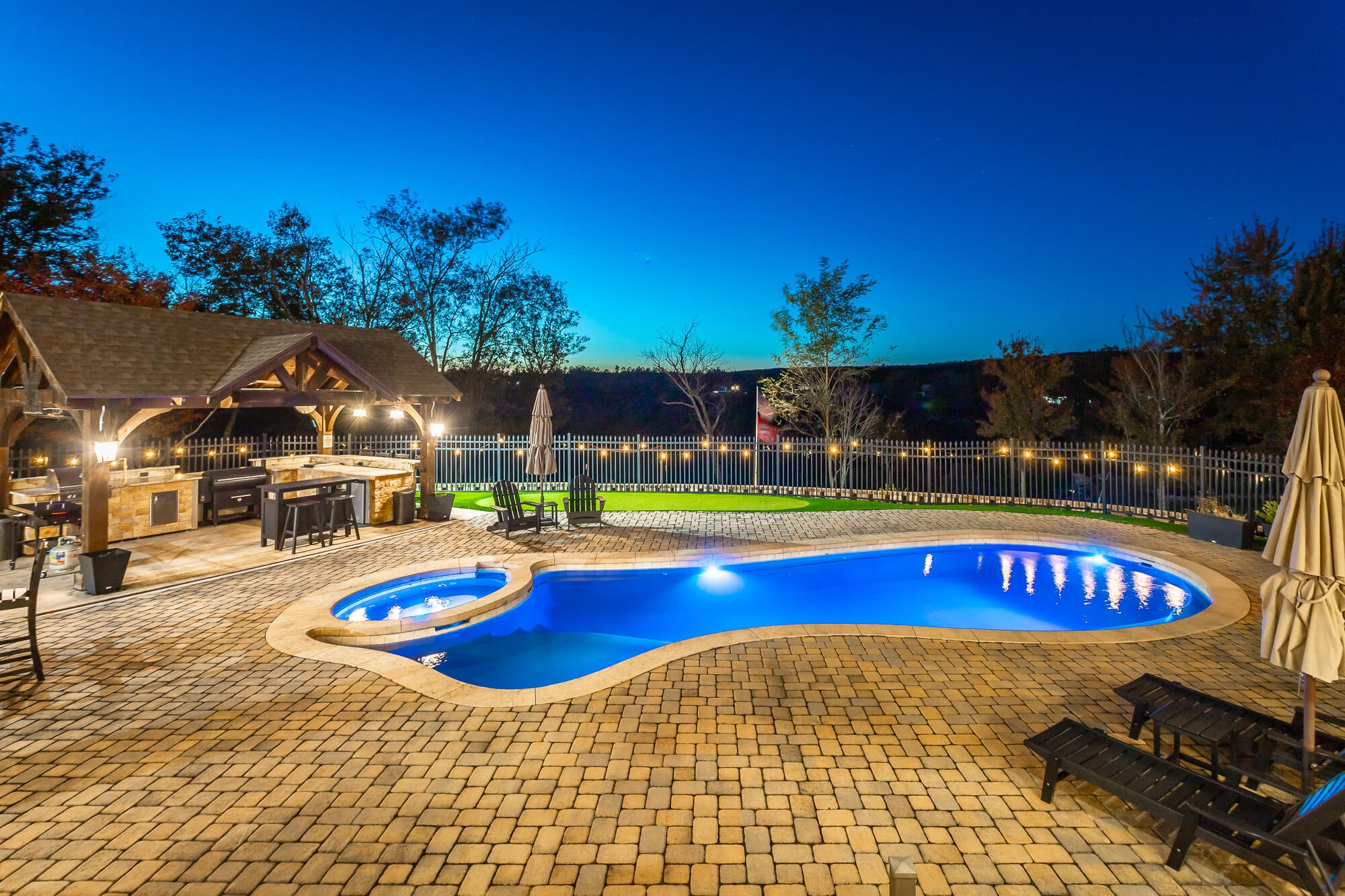 Jasper, Tennessee, 37347, United States, 3 Bedrooms Bedrooms, ,4 BathroomsBathrooms,Residential,Active,1987217