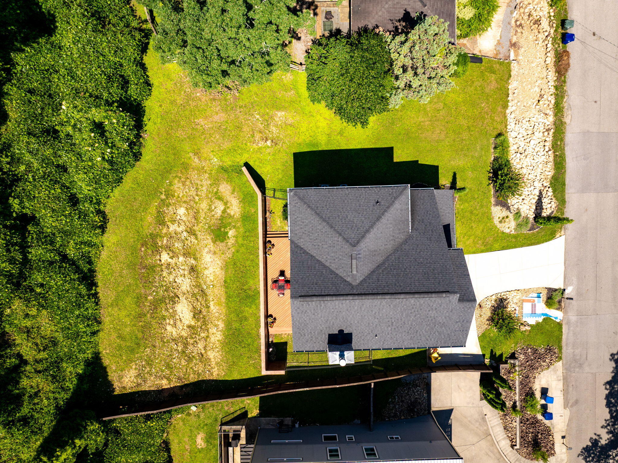 Chattanooga, Tennessee, 37405, United States, 4 Bedrooms Bedrooms, ,4 BathroomsBathrooms,Residential,Active,1893208