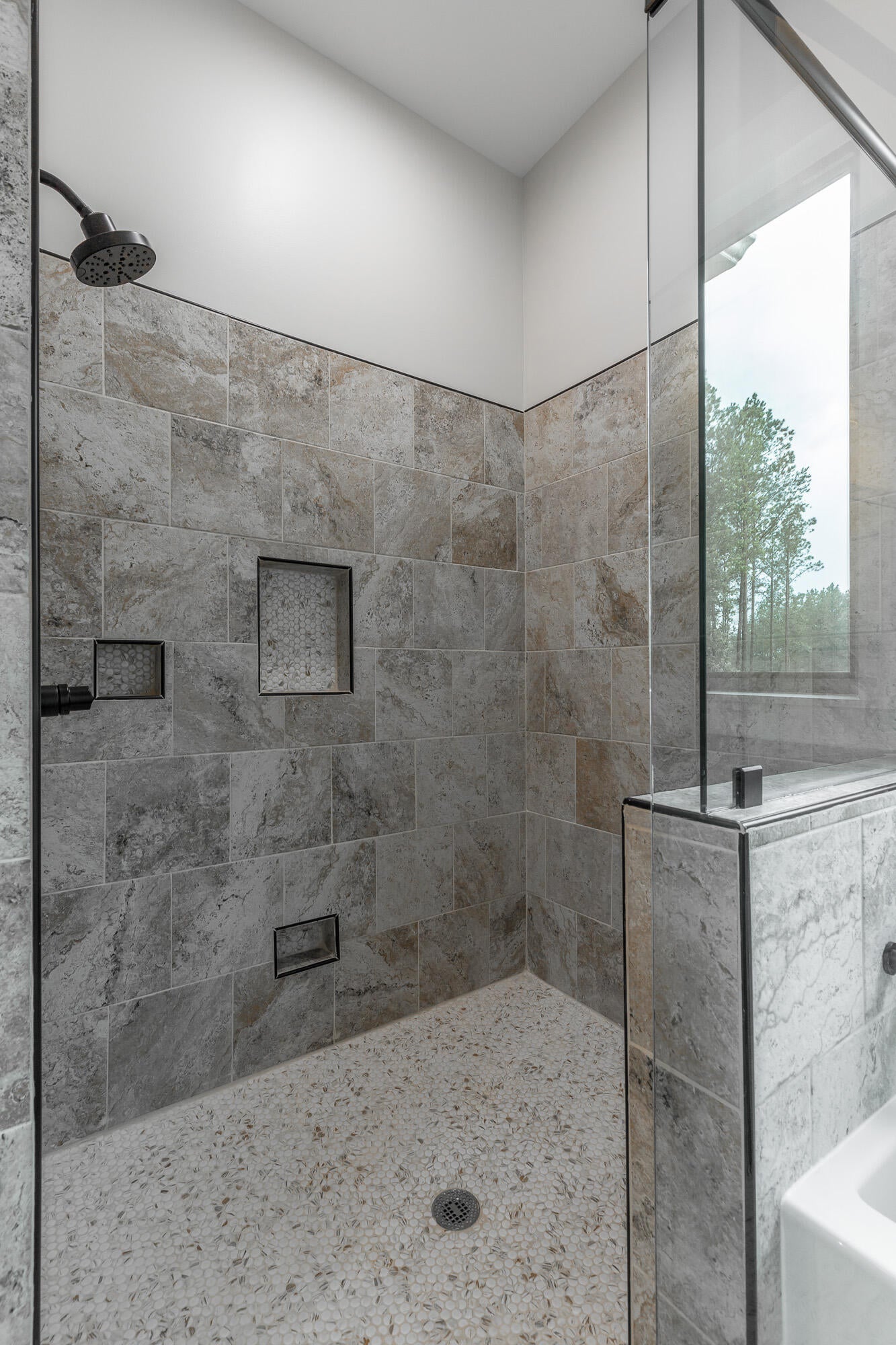 Jasper, Tennessee, 37347, United States, 3 Bedrooms Bedrooms, ,3 BathroomsBathrooms,Residential,Active,1965825