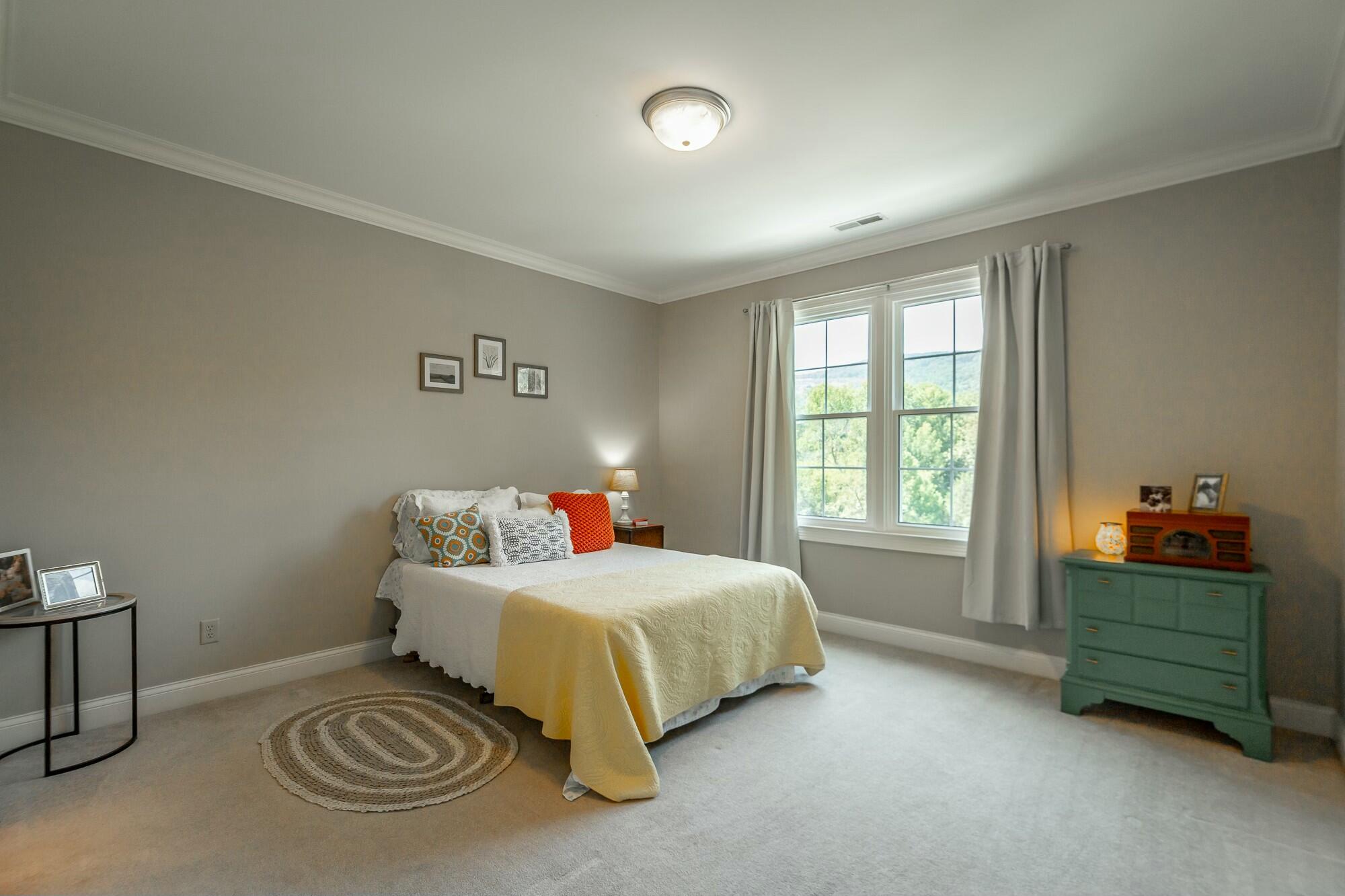 Chattanooga, Tennessee, 37419, United States, 5 Bedrooms Bedrooms, ,6 BathroomsBathrooms,Residential,Active,1762855