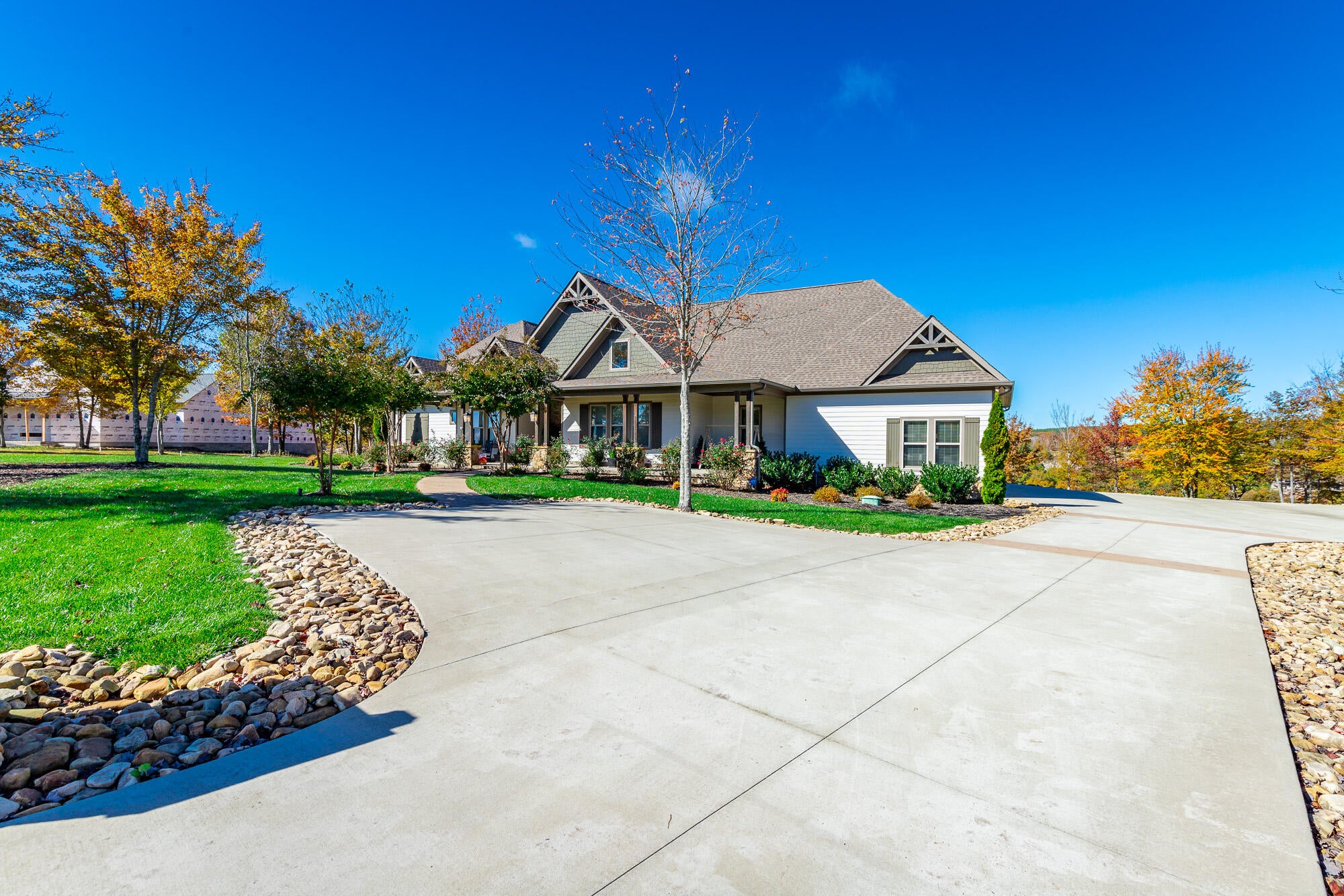 Jasper, Tennessee, 37347, United States, 3 Bedrooms Bedrooms, ,4 BathroomsBathrooms,Residential,Active,1987217