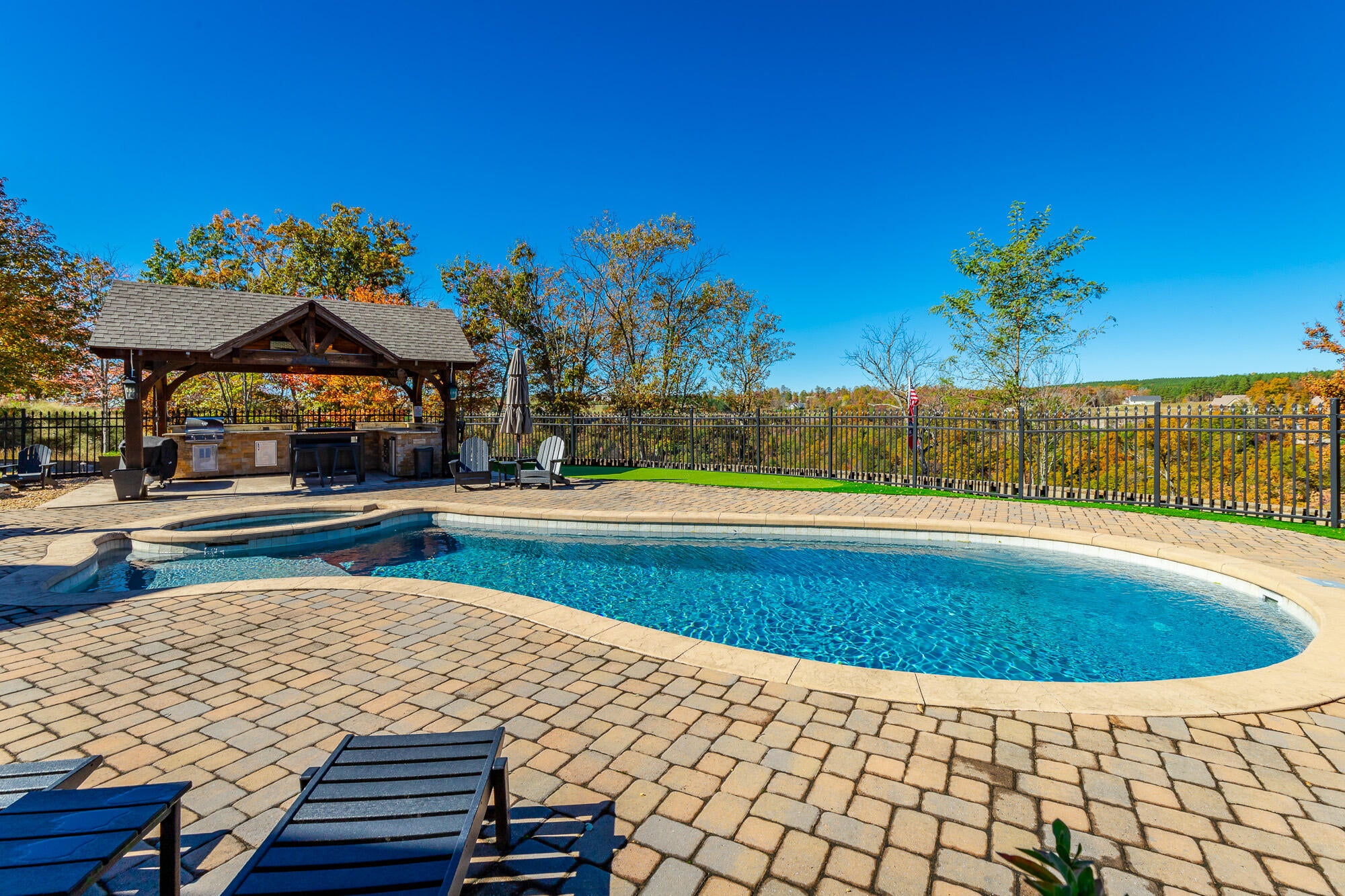 Jasper, Tennessee, 37347, United States, 3 Bedrooms Bedrooms, ,4 BathroomsBathrooms,Residential,Active,1987217