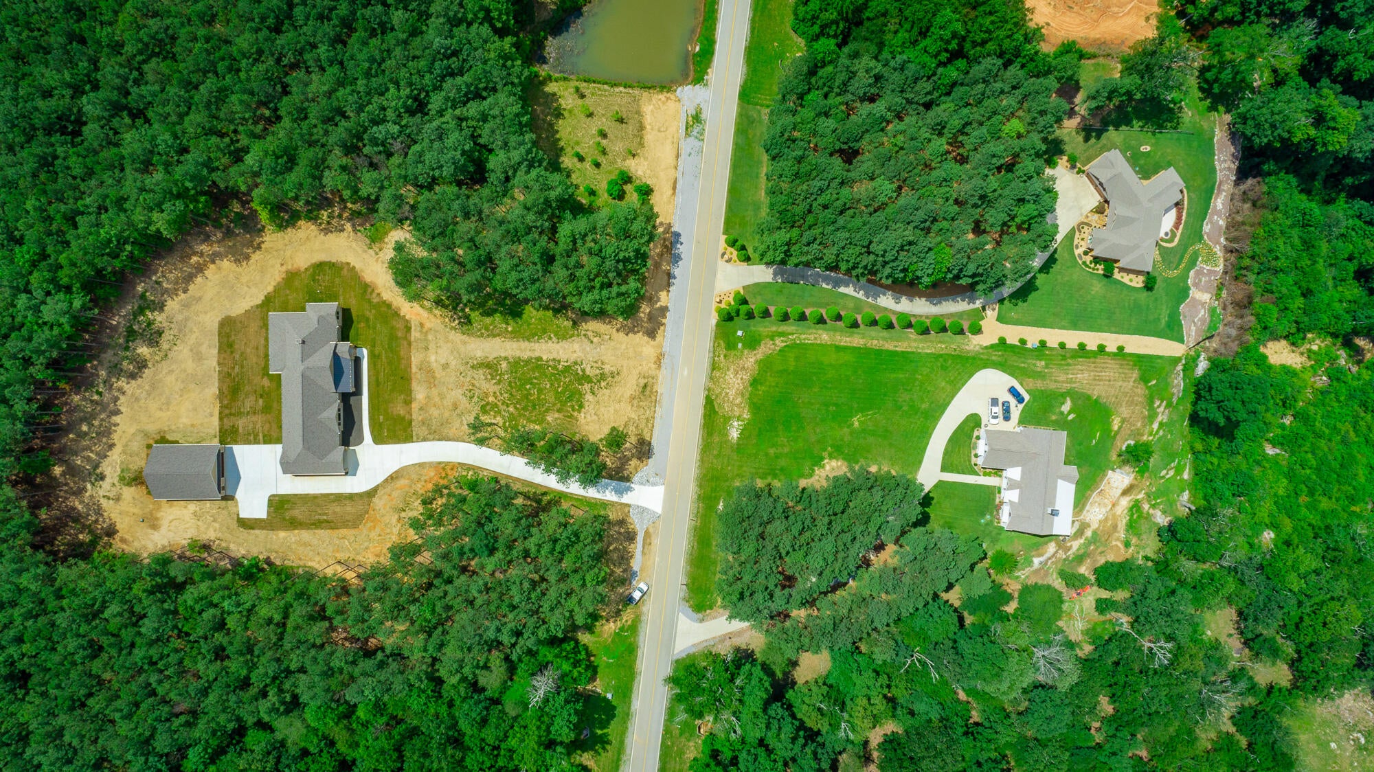 Jasper, Tennessee, 37347, United States, 3 Bedrooms Bedrooms, ,3 BathroomsBathrooms,Residential,Active,1965825