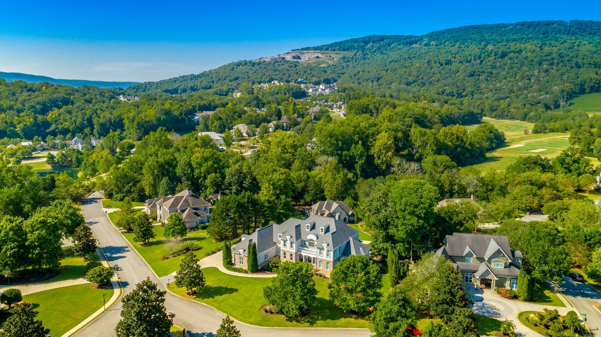 Chattanooga, Tennessee, 37419, United States, 5 Bedrooms Bedrooms, ,6 BathroomsBathrooms,Residential,Active,1762855