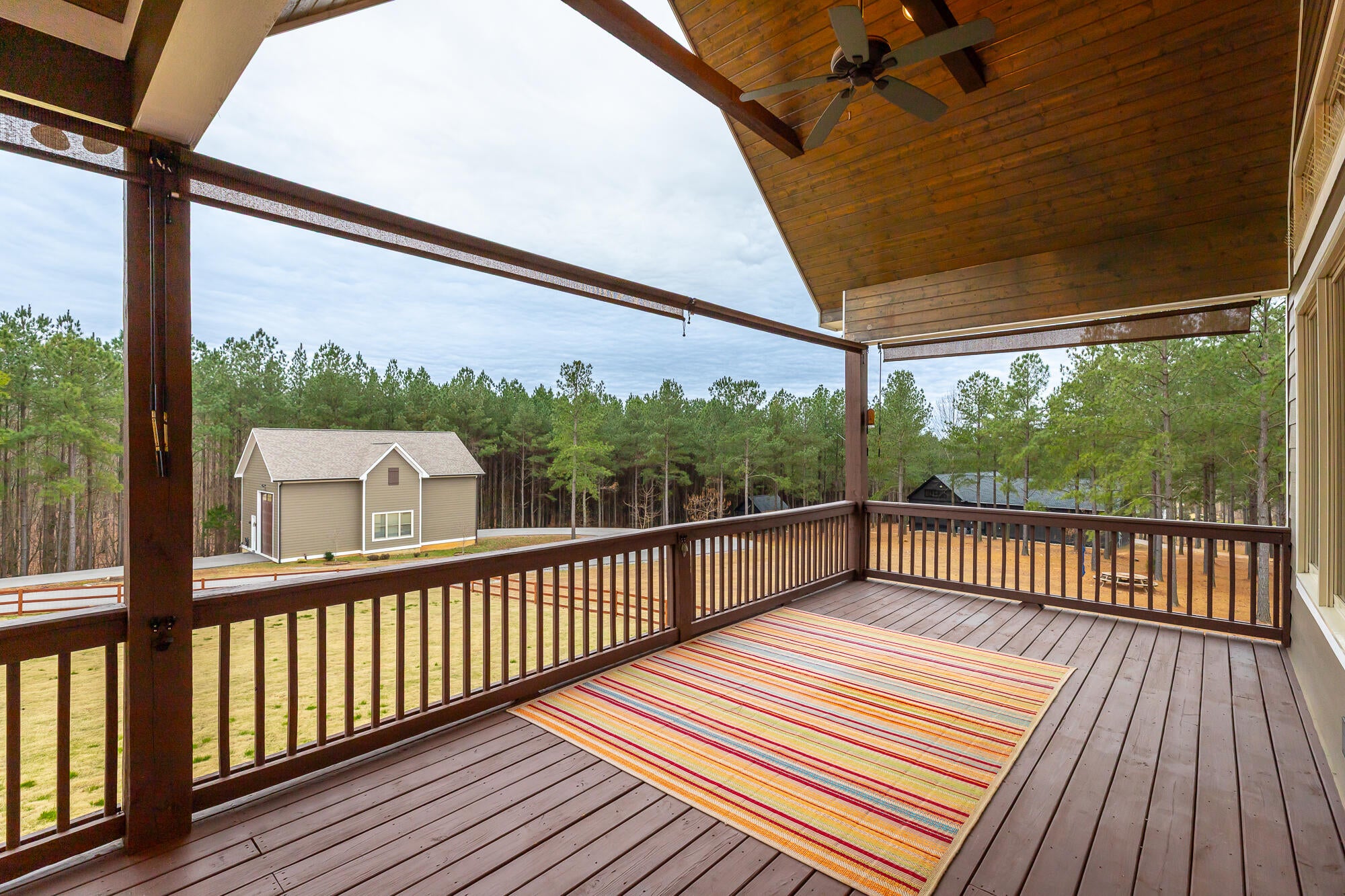 Jasper, Tennessee, 37347, United States, 3 Bedrooms Bedrooms, ,5 BathroomsBathrooms,Residential,Active,2002347