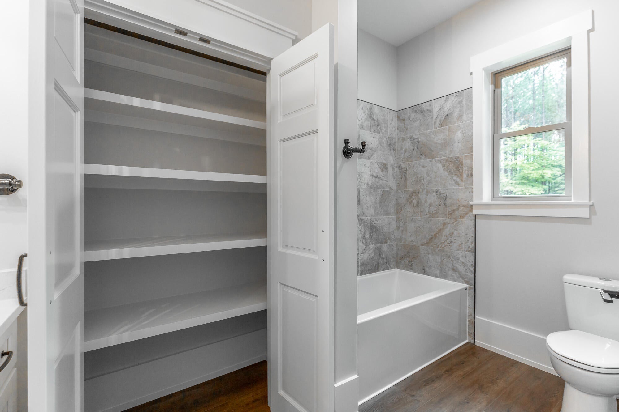 Jasper, Tennessee, 37347, United States, 3 Bedrooms Bedrooms, ,3 BathroomsBathrooms,Residential,Active,1965825