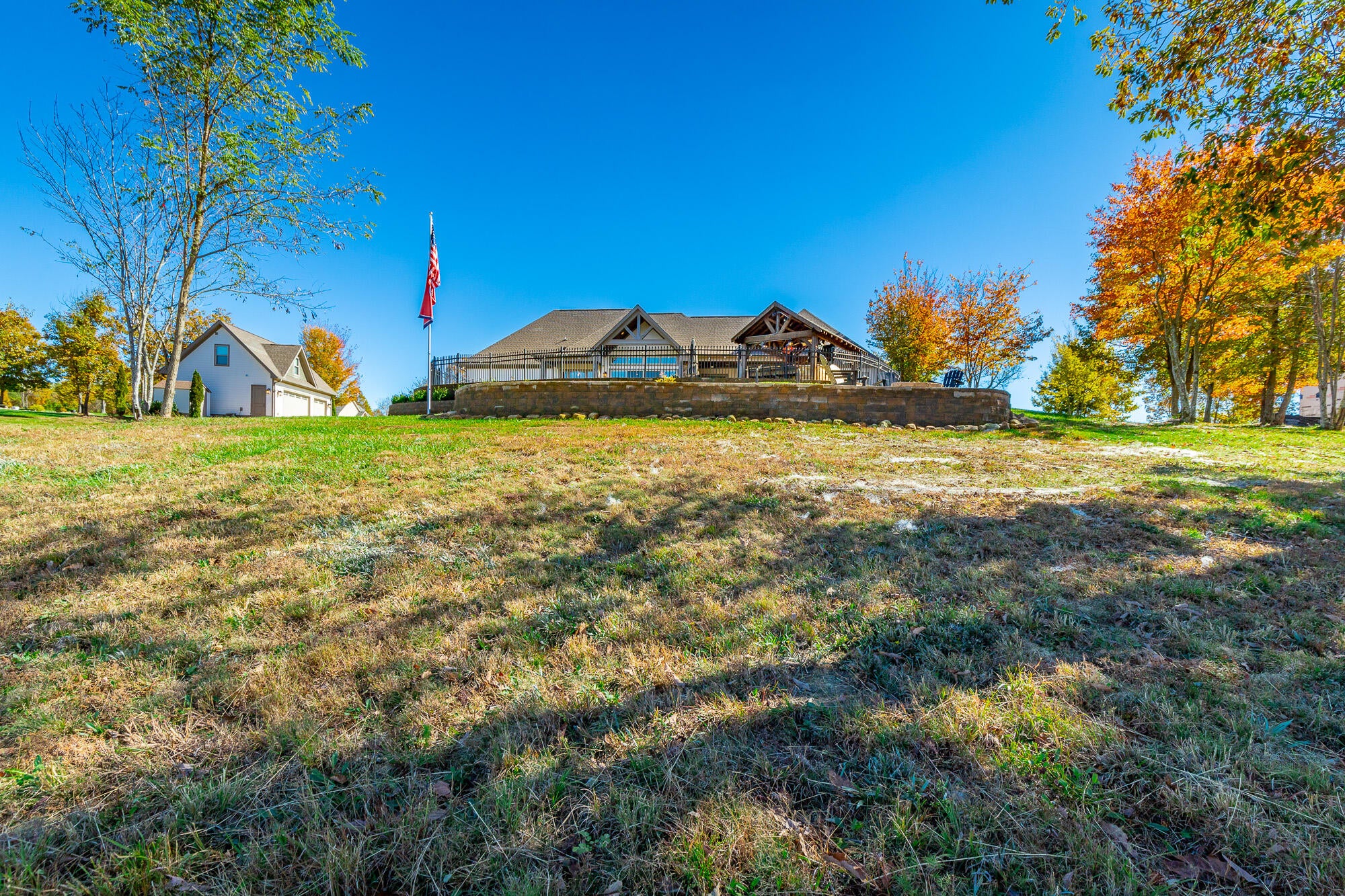 Jasper, Tennessee, 37347, United States, 3 Bedrooms Bedrooms, ,4 BathroomsBathrooms,Residential,Active,1987217