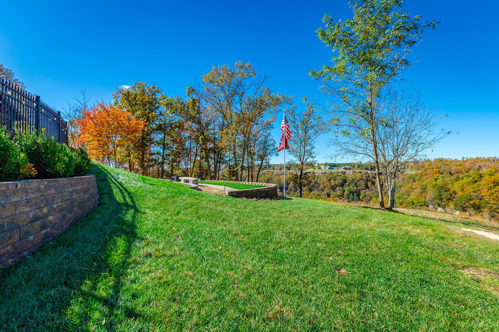 Jasper, Tennessee, 37347, United States, 3 Bedrooms Bedrooms, ,4 BathroomsBathrooms,Residential,Active,1987217