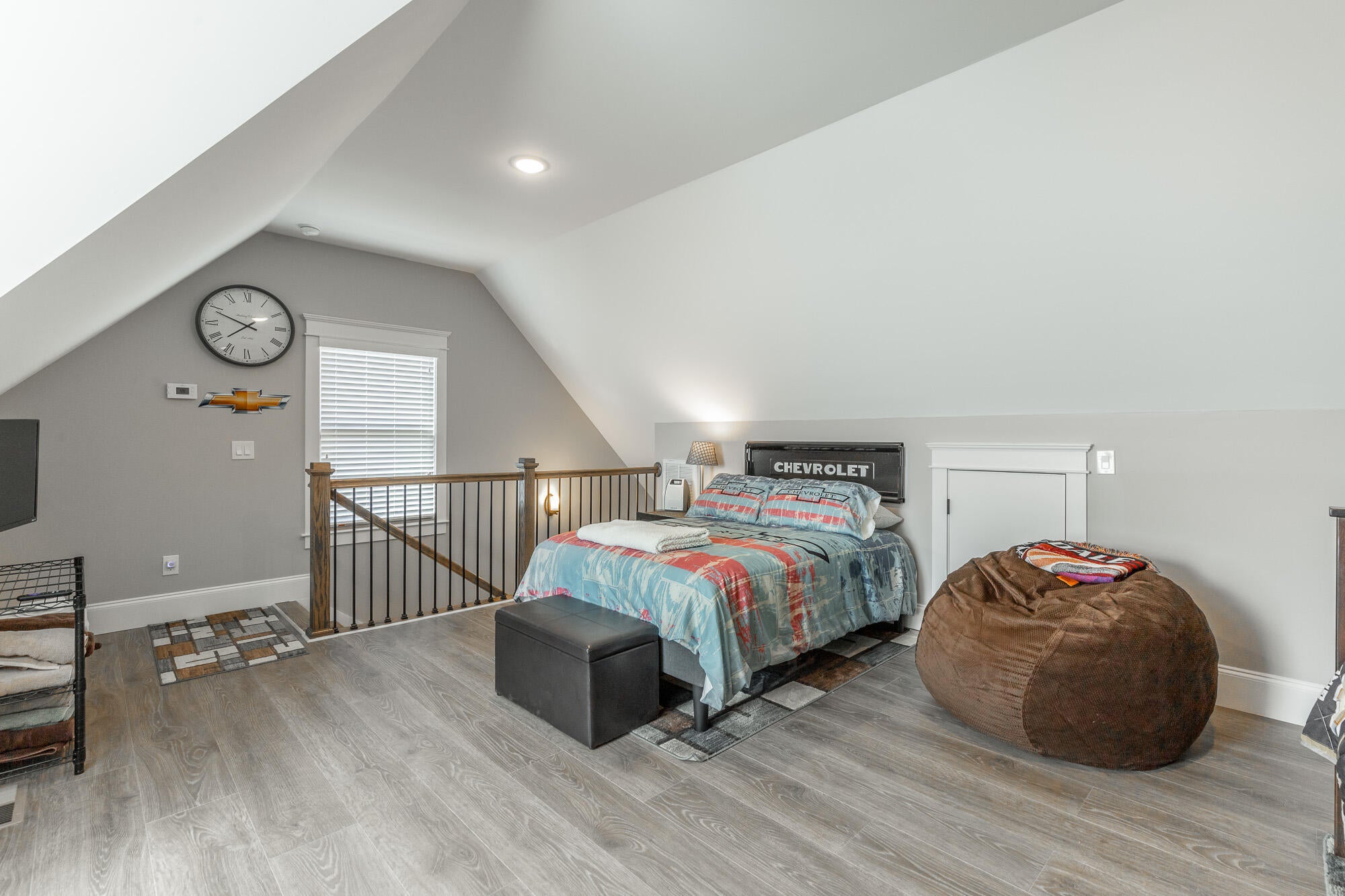 Jasper, Tennessee, 37347, United States, 3 Bedrooms Bedrooms, ,4 BathroomsBathrooms,Residential,Active,1987217