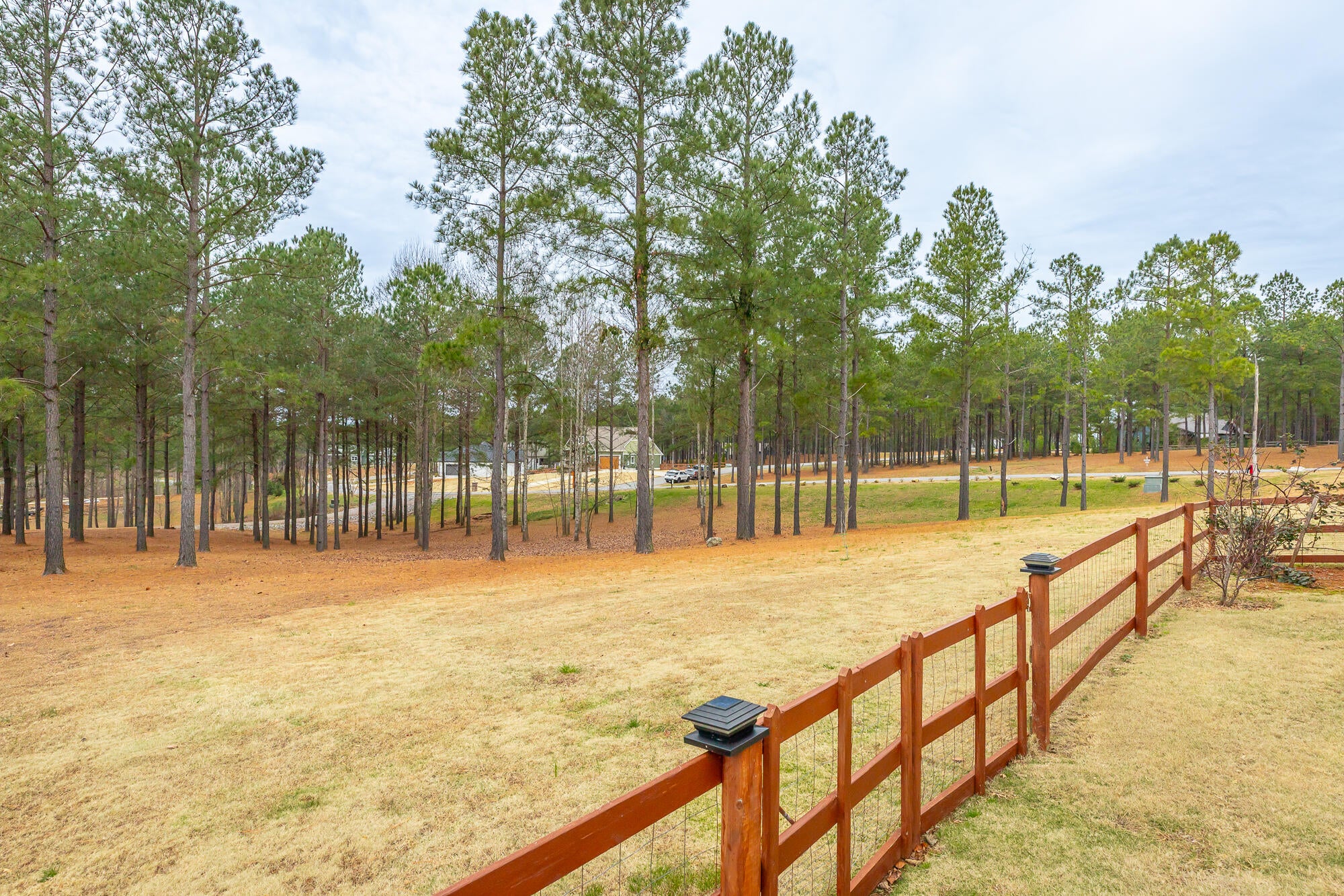 Jasper, Tennessee, 37347, United States, 3 Bedrooms Bedrooms, ,5 BathroomsBathrooms,Residential,Active,2002347