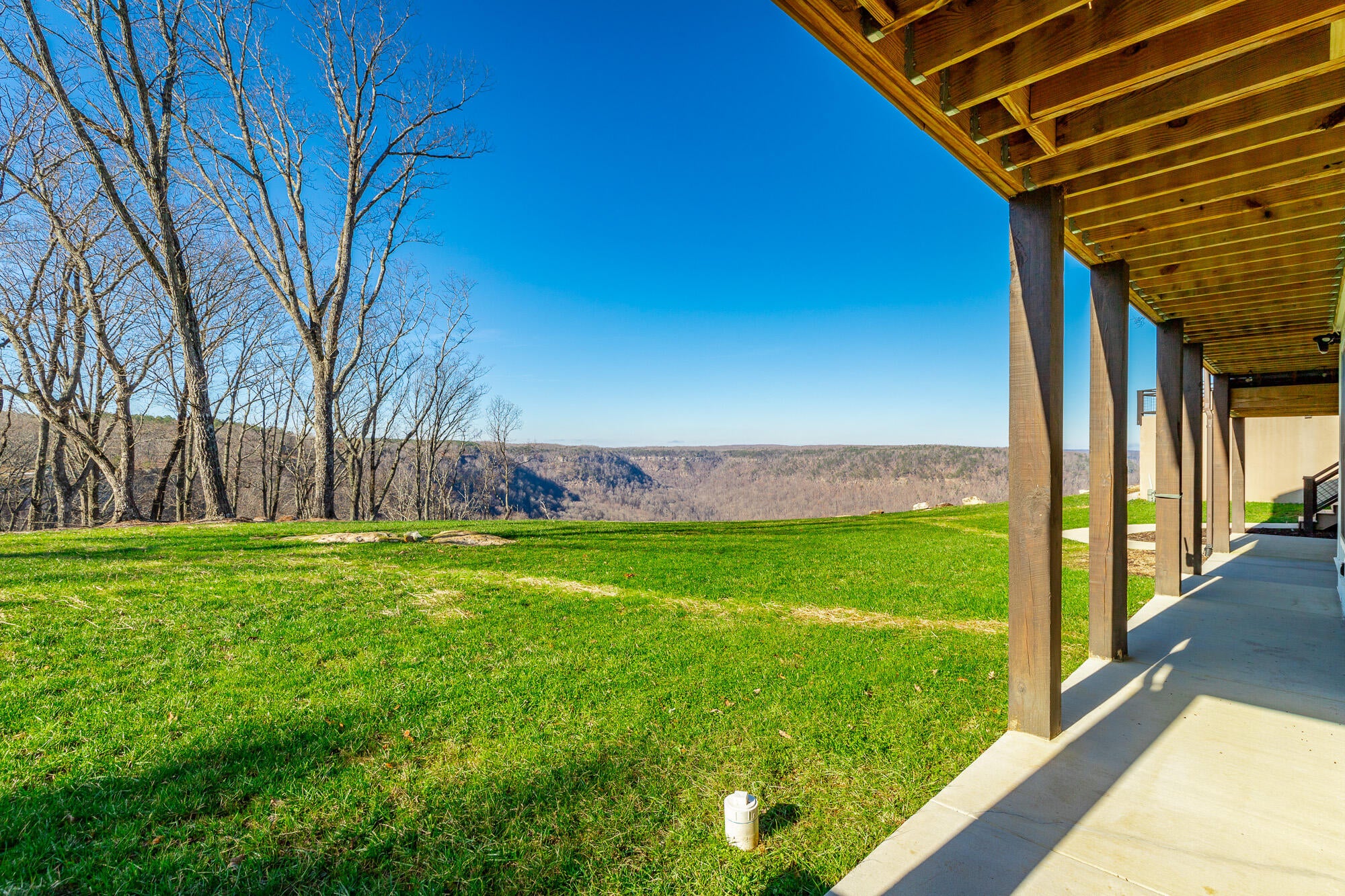 Jasper, Tennessee, 37347, United States, 3 Bedrooms Bedrooms, ,3 BathroomsBathrooms,Residential,Active,2002330