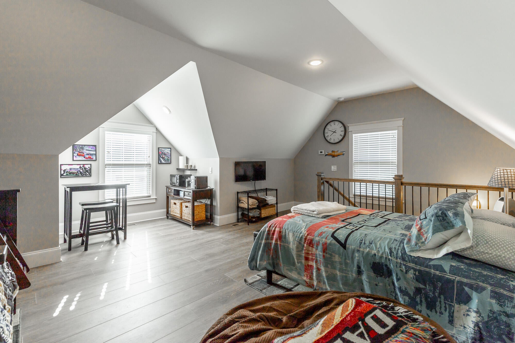 Jasper, Tennessee, 37347, United States, 3 Bedrooms Bedrooms, ,4 BathroomsBathrooms,Residential,Active,1987217