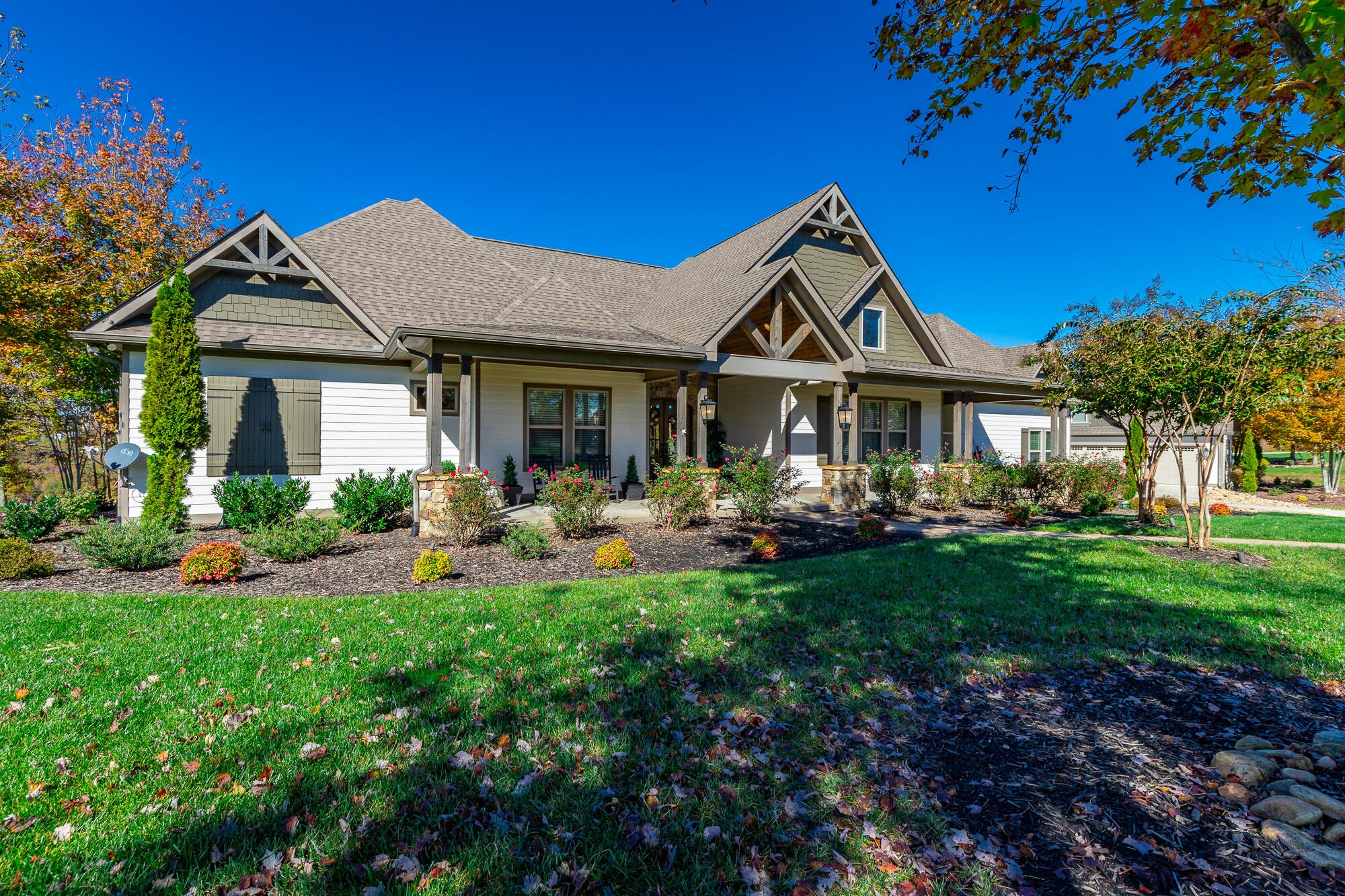 Jasper, Tennessee, 37347, United States, 3 Bedrooms Bedrooms, ,4 BathroomsBathrooms,Residential,Active,1987217