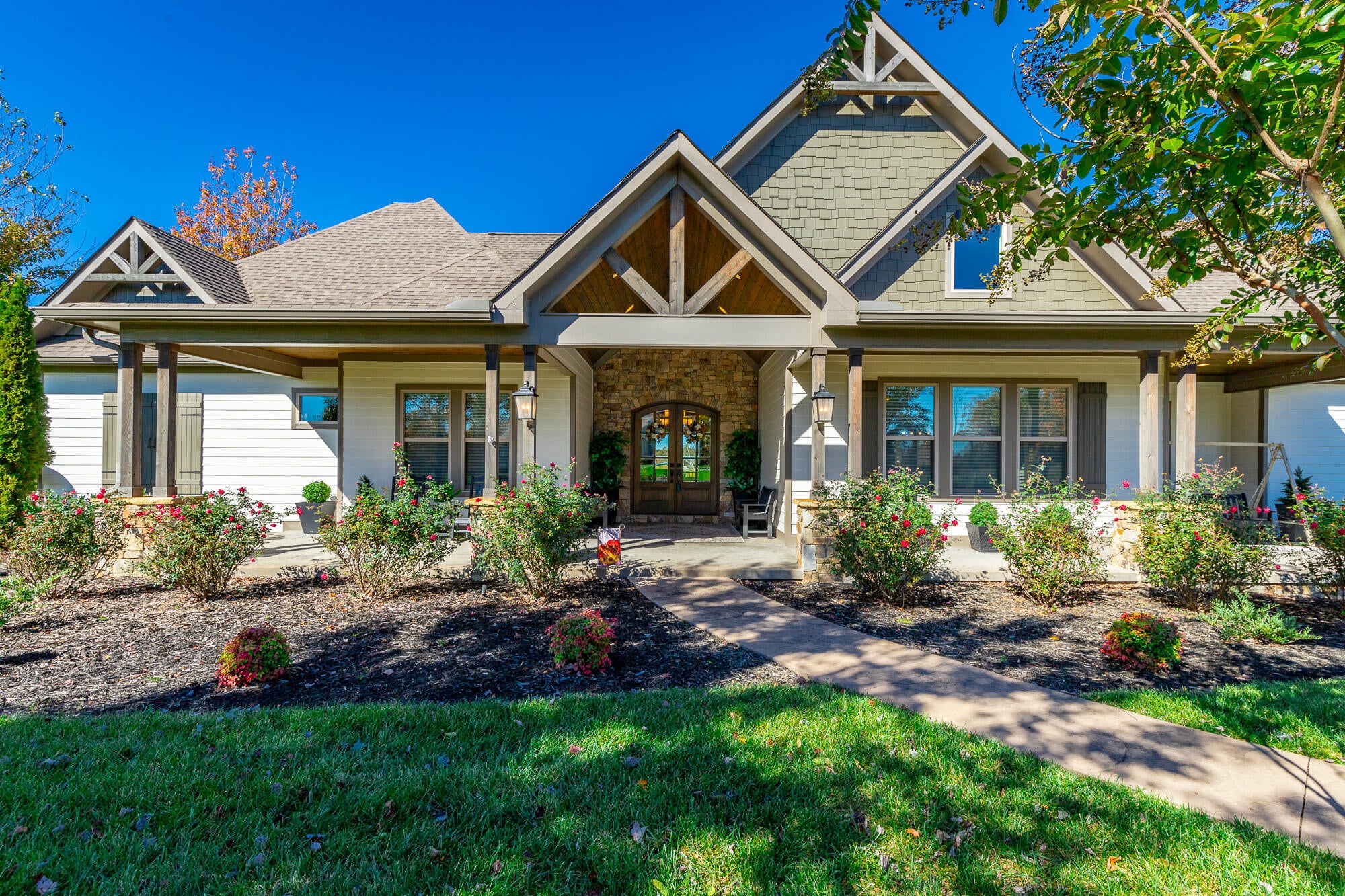 Jasper, Tennessee, 37347, United States, 3 Bedrooms Bedrooms, ,4 BathroomsBathrooms,Residential,Active,1987217