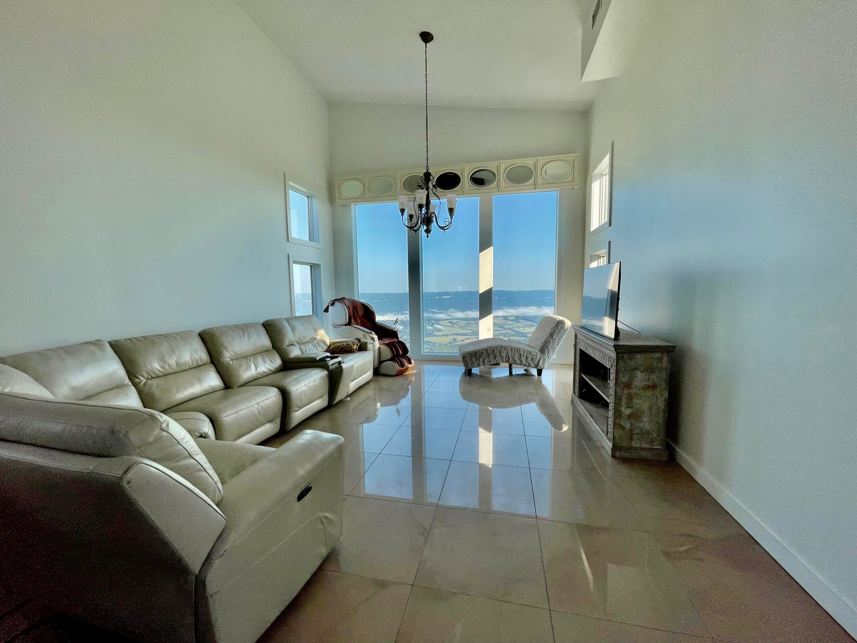 Graysville, Tennessee, 37338, United States, 4 Bedrooms Bedrooms, ,4 BathroomsBathrooms,Residential,Active,1952475