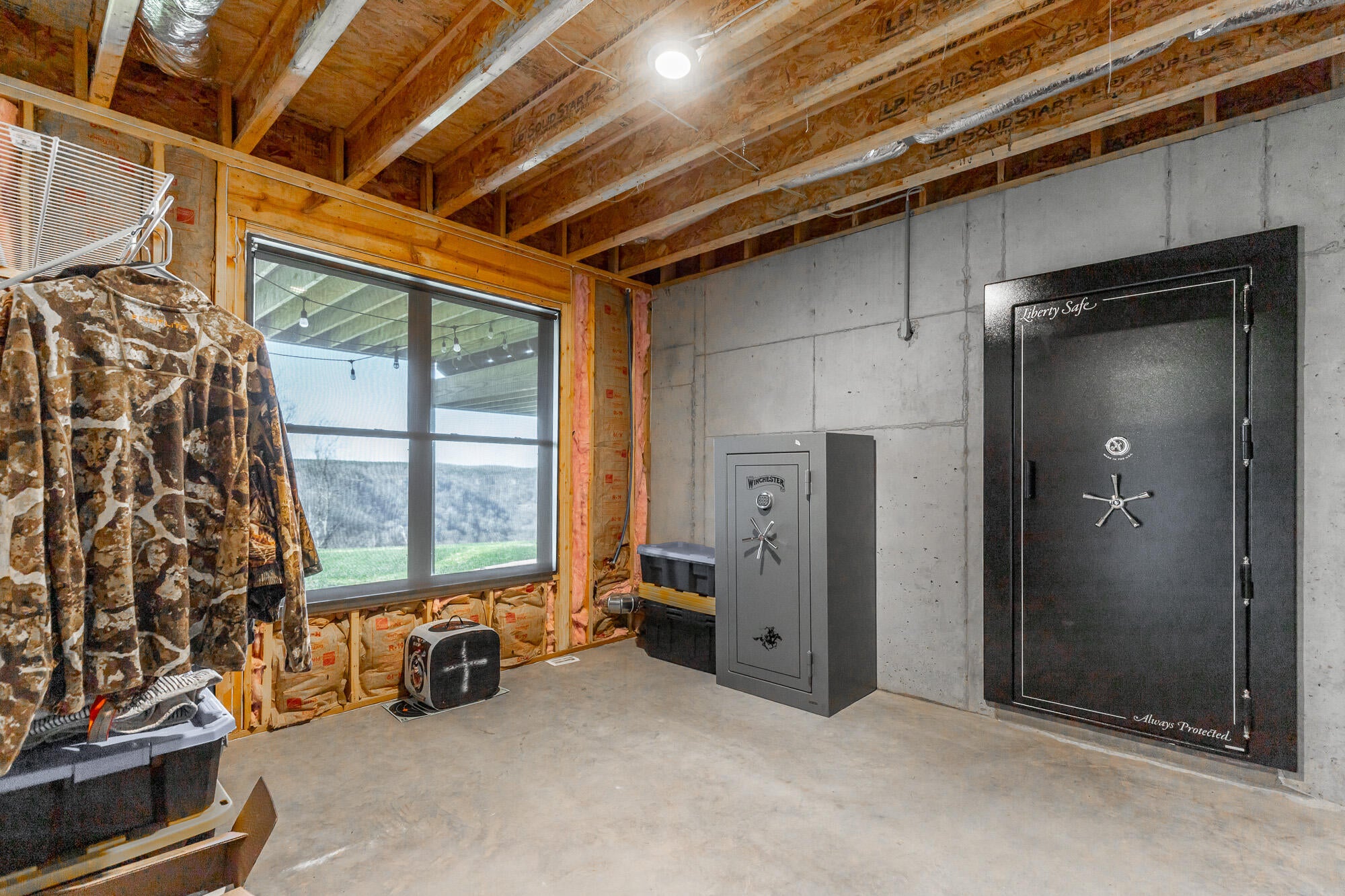 Jasper, Tennessee, 37347, United States, 3 Bedrooms Bedrooms, ,3 BathroomsBathrooms,Residential,Active,2002330