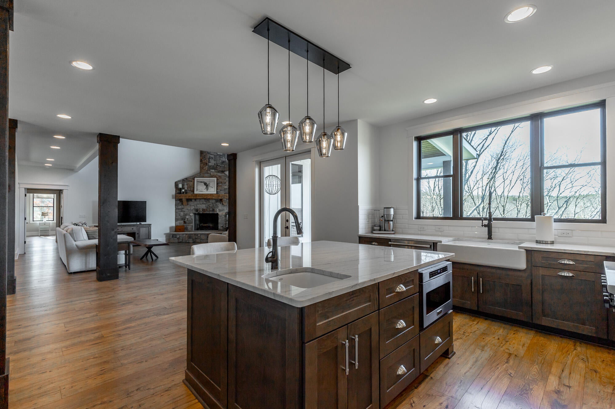 Jasper, Tennessee, 37347, United States, 3 Bedrooms Bedrooms, ,3 BathroomsBathrooms,Residential,Active,2002330