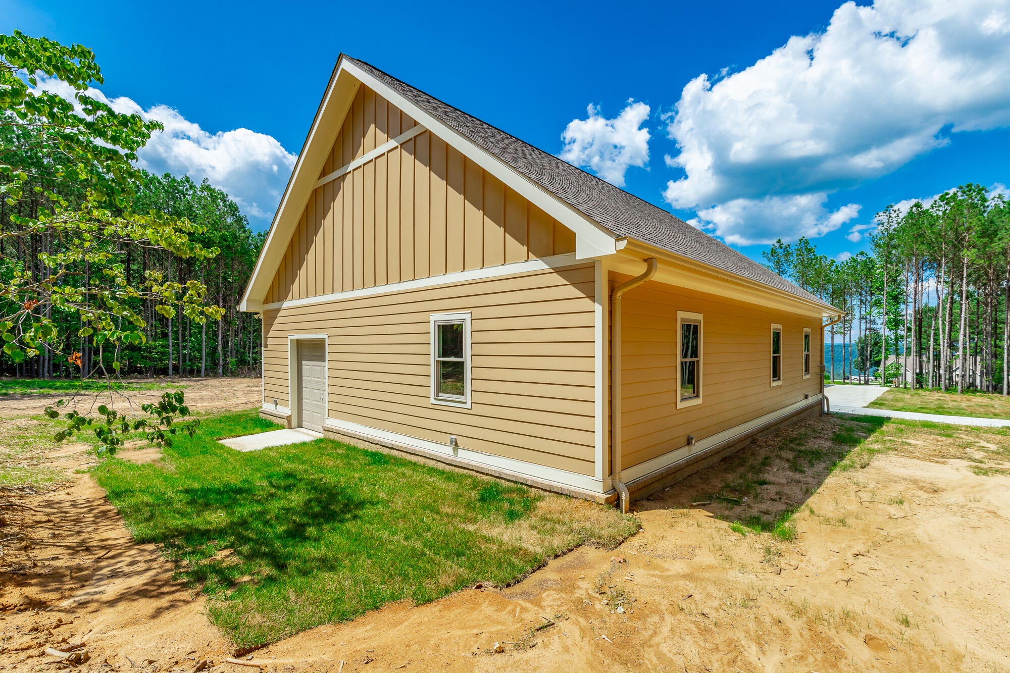 Jasper, Tennessee, 37347, United States, 3 Bedrooms Bedrooms, ,3 BathroomsBathrooms,Residential,Active,1965825