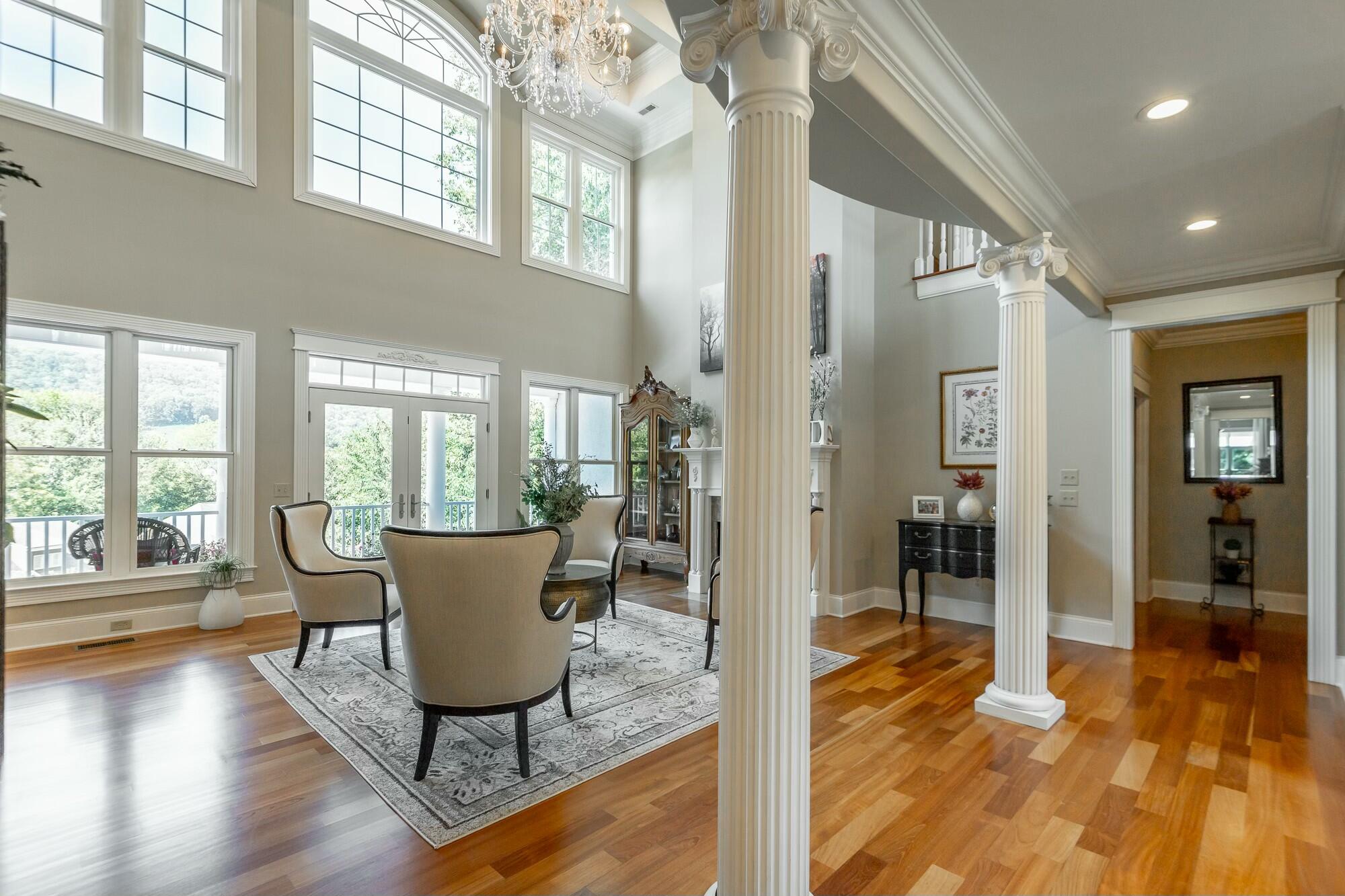 Chattanooga, Tennessee, 37419, United States, 5 Bedrooms Bedrooms, ,6 BathroomsBathrooms,Residential,Active,1762855