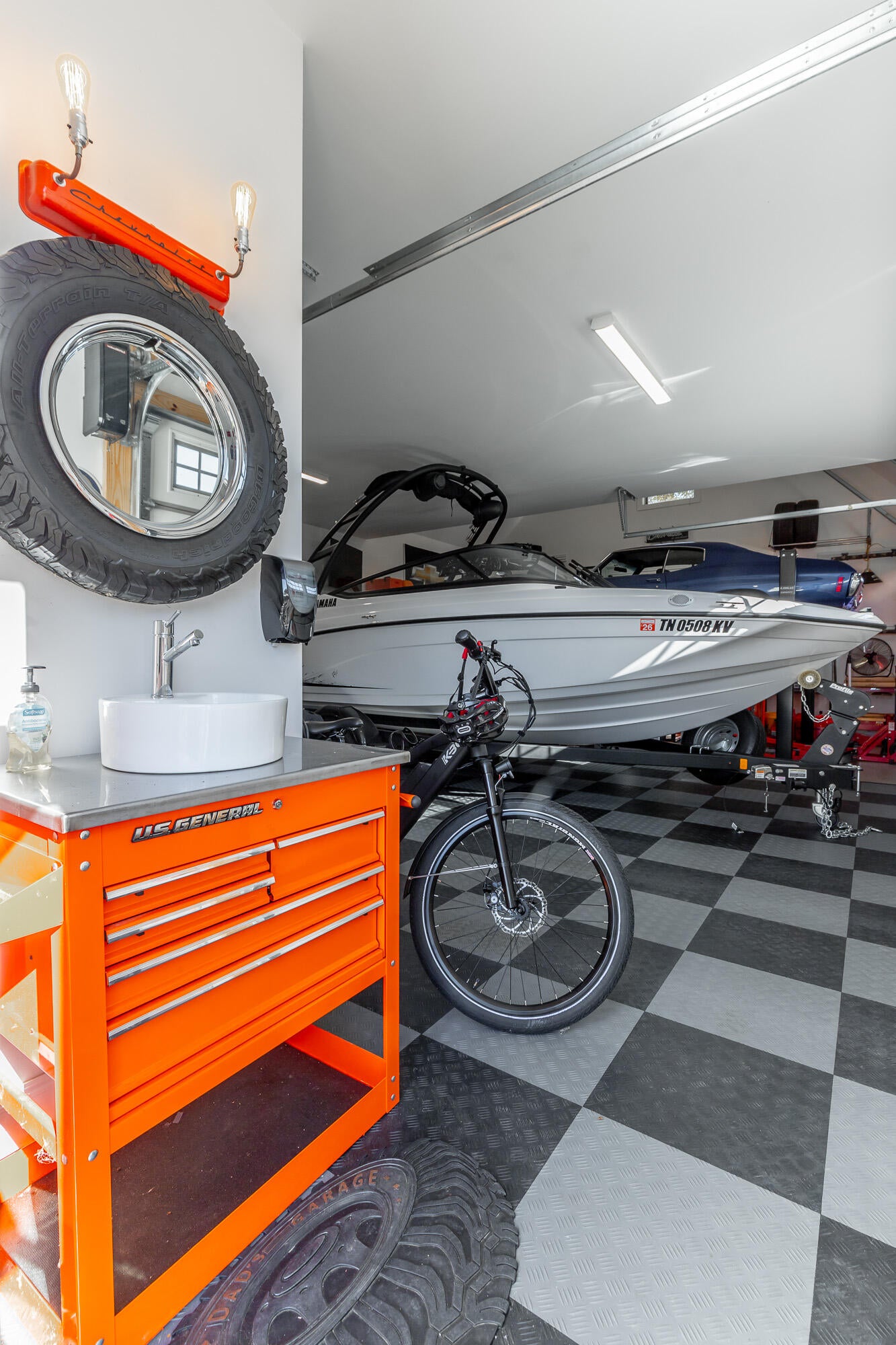 Jasper, Tennessee, 37347, United States, 3 Bedrooms Bedrooms, ,4 BathroomsBathrooms,Residential,Active,1987217