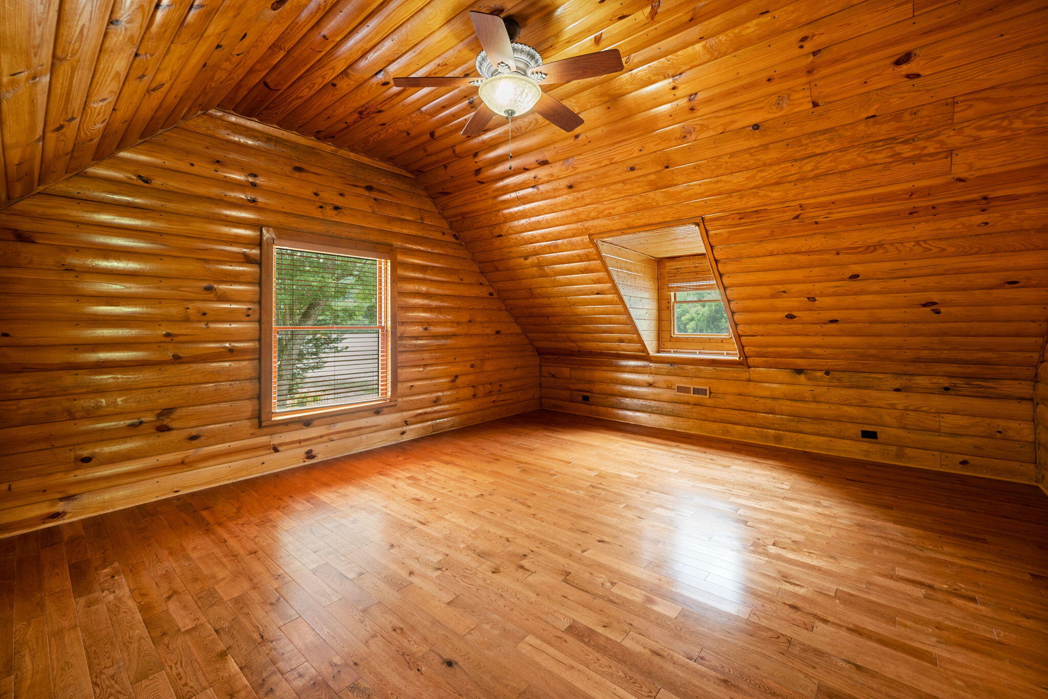 Whitwell, Tennessee, 37397, United States, 3 Bedrooms Bedrooms, ,2 BathroomsBathrooms,Residential,Active,1900160