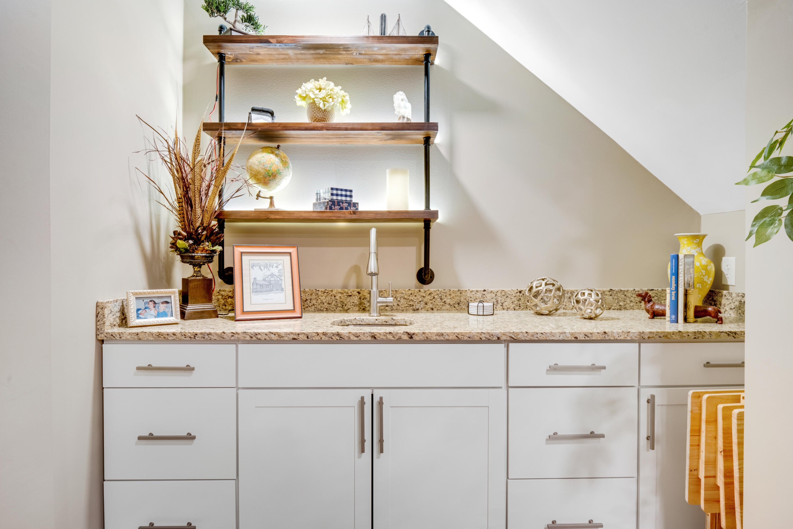 Chattanooga, Tennessee, 37416, United States, 4 Bedrooms Bedrooms, ,5 BathroomsBathrooms,Residential,Pending,2007030