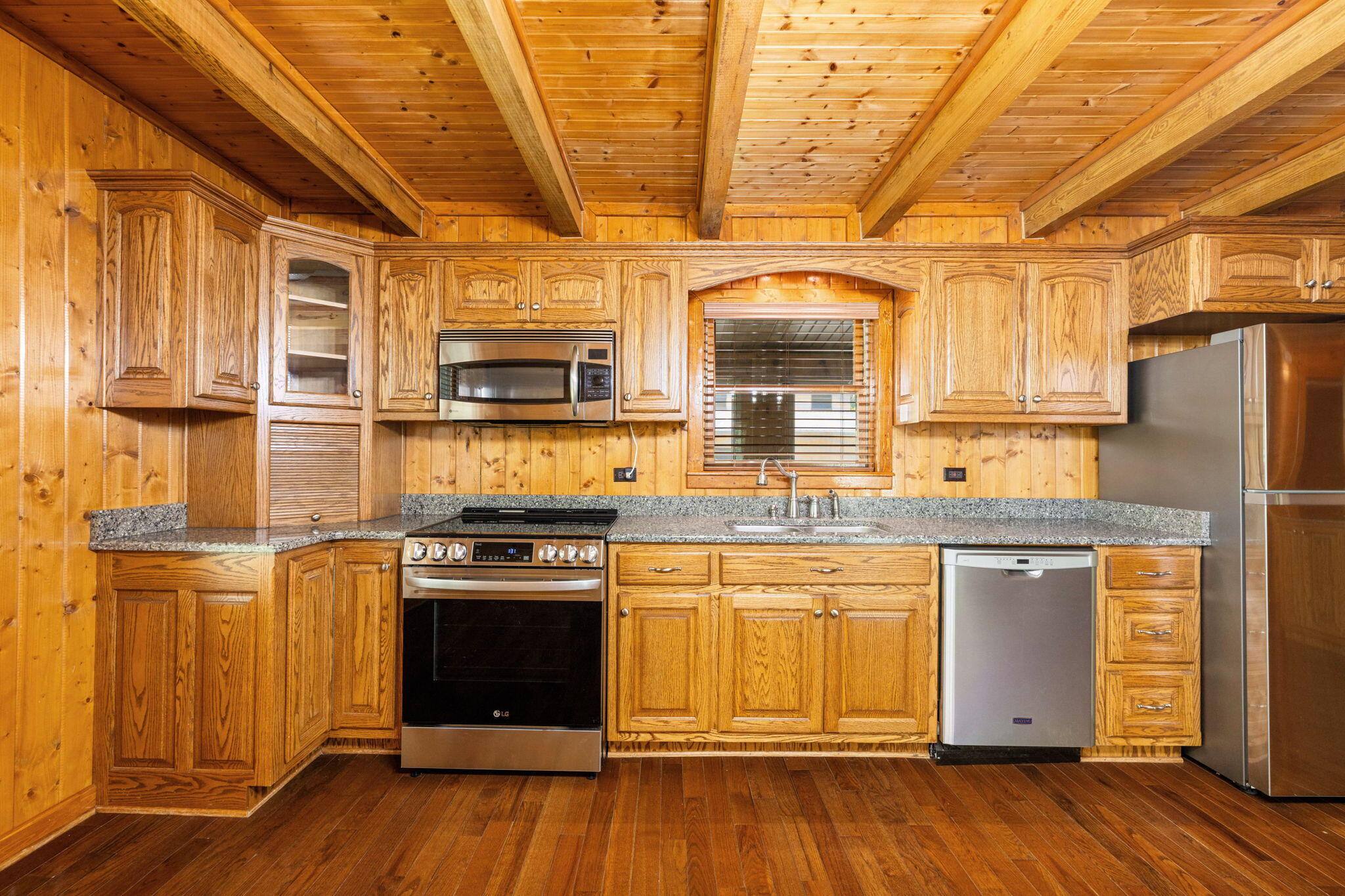 Whitwell, Tennessee, 37397, United States, 3 Bedrooms Bedrooms, ,2 BathroomsBathrooms,Residential,Active,1900160