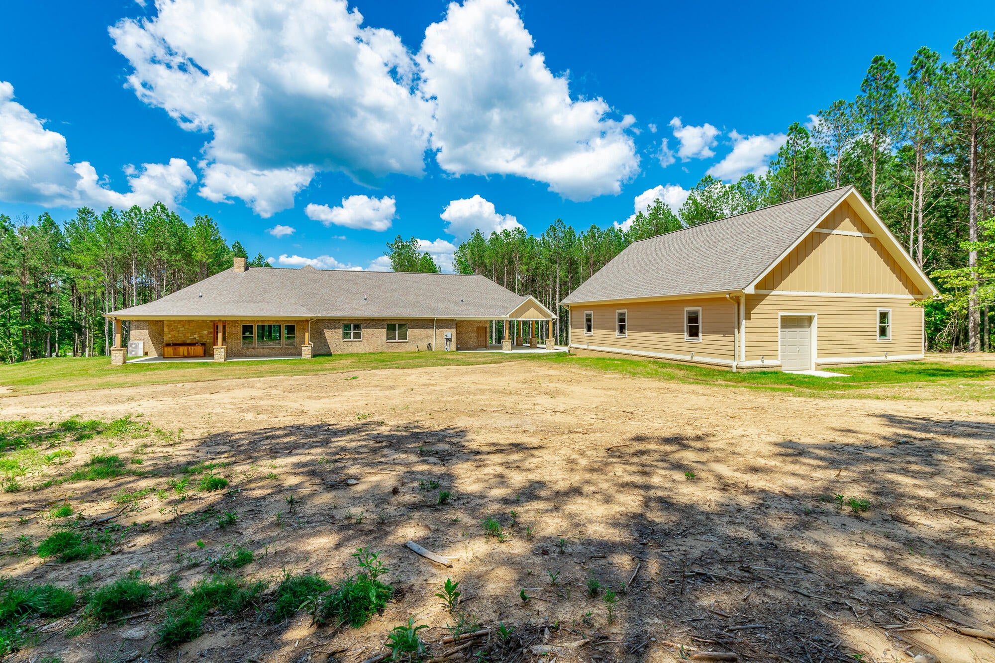 Jasper, Tennessee, 37347, United States, 3 Bedrooms Bedrooms, ,3 BathroomsBathrooms,Residential,Active,1965825