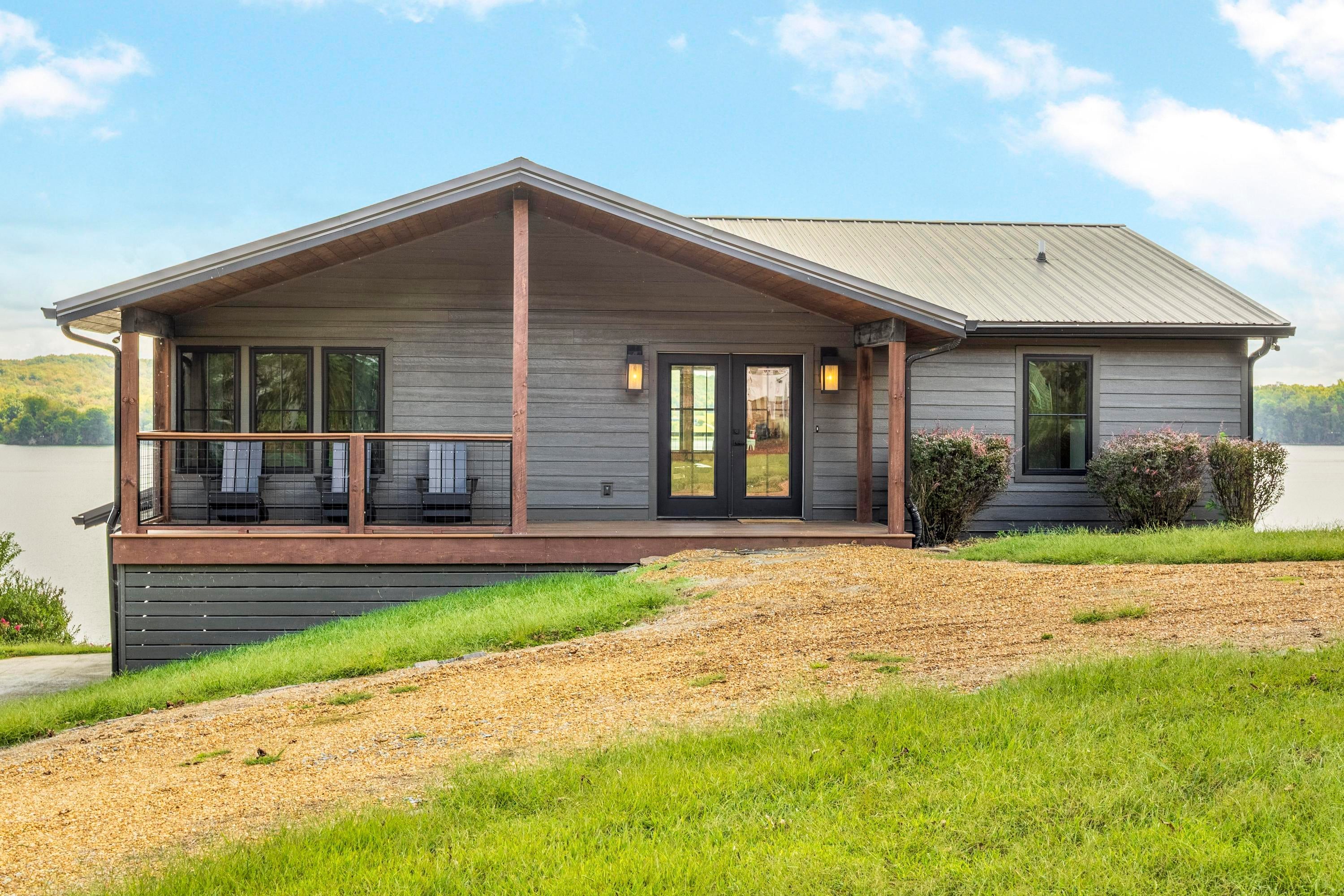 Sale Creek, Tennessee, 37373, United States, 3 Bedrooms Bedrooms, ,3 BathroomsBathrooms,Residential,Active,1953361