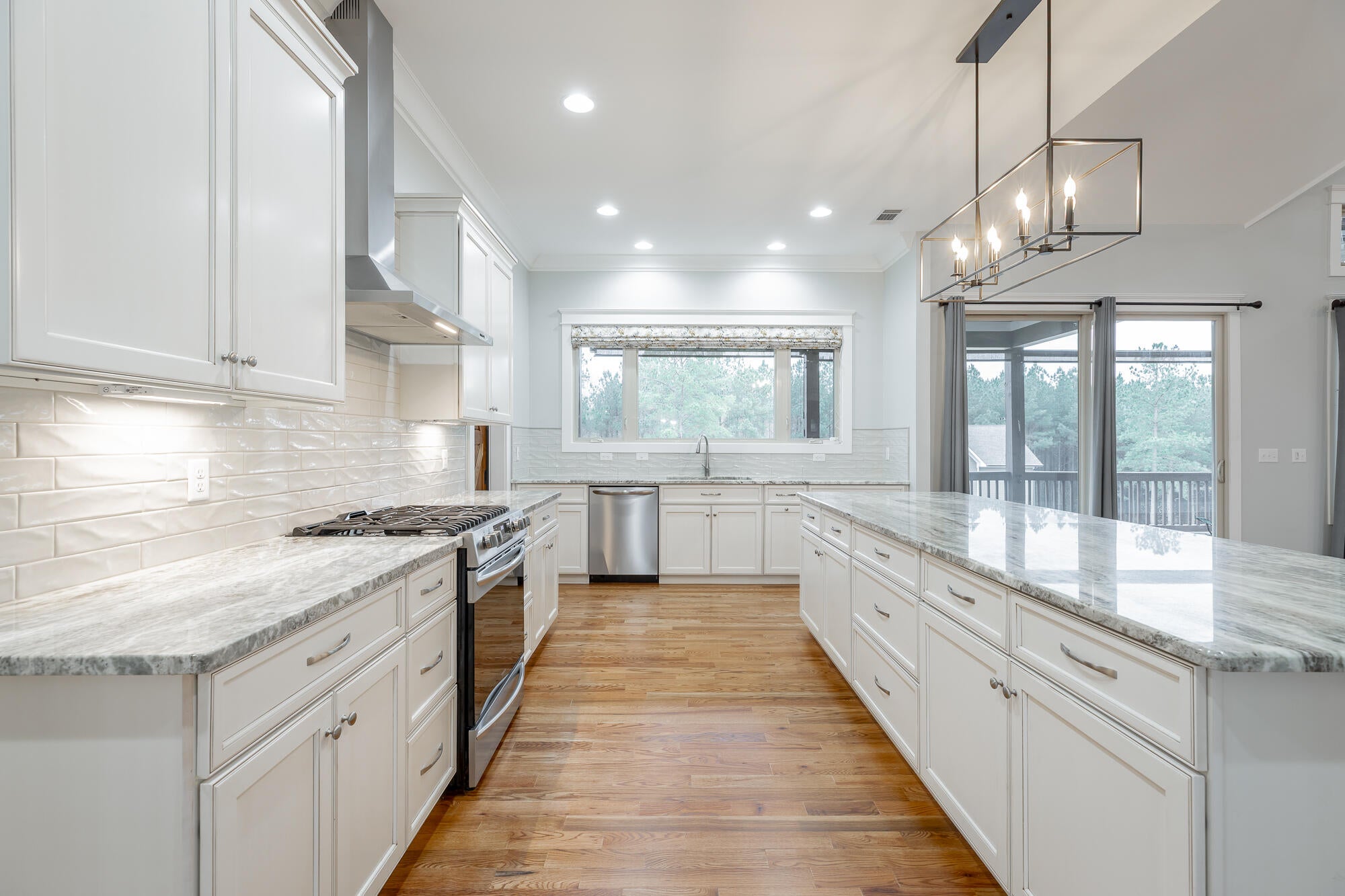 Jasper, Tennessee, 37347, United States, 3 Bedrooms Bedrooms, ,5 BathroomsBathrooms,Residential,Active,2002347