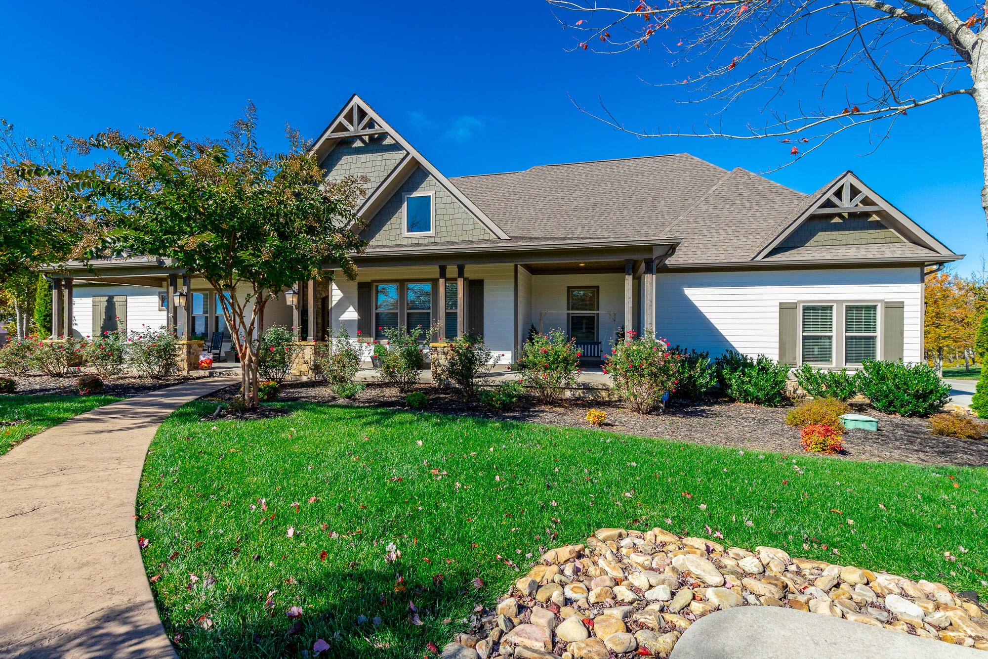 Jasper, Tennessee, 37347, United States, 3 Bedrooms Bedrooms, ,4 BathroomsBathrooms,Residential,Active,1987217