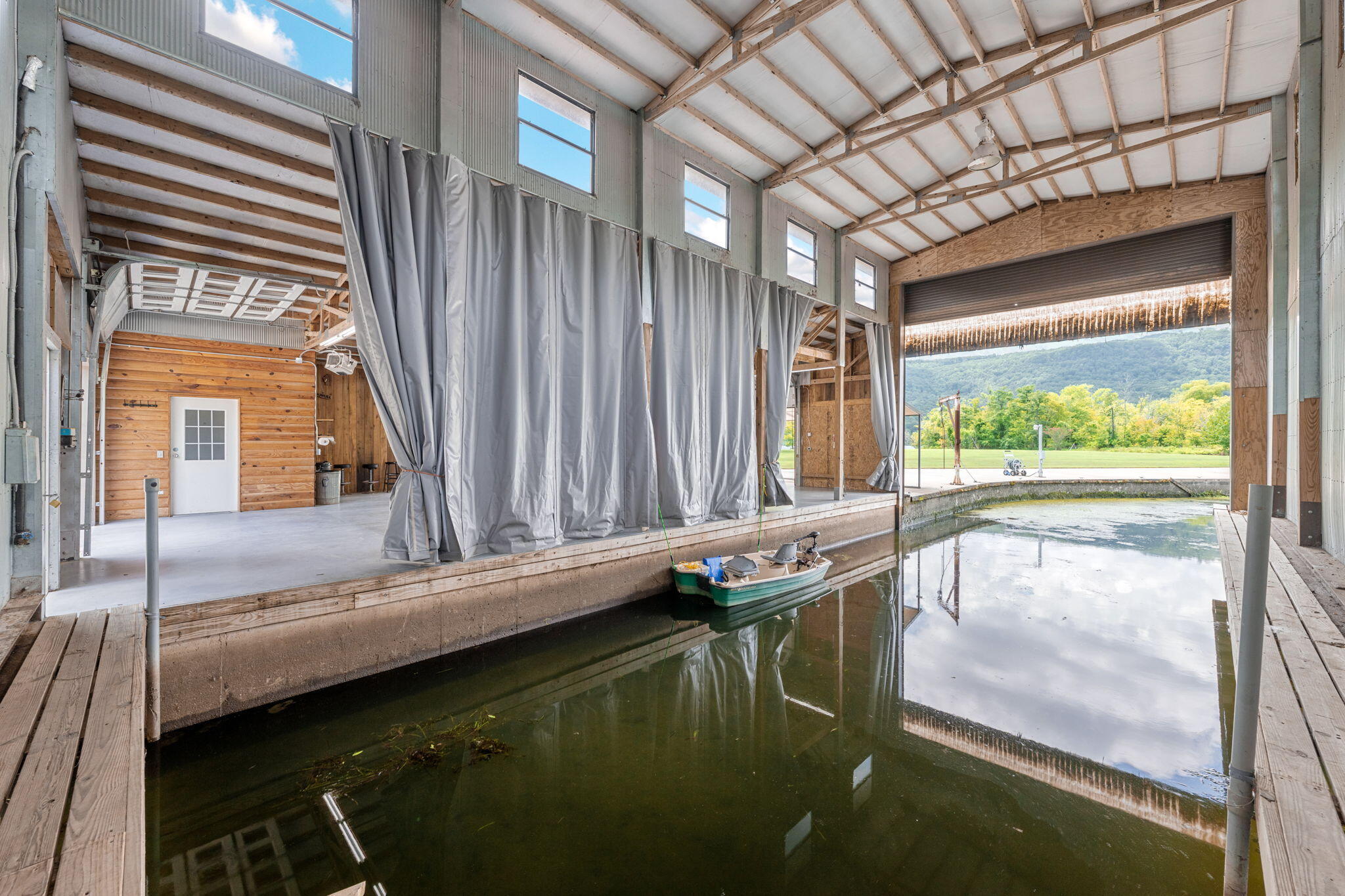 Whitwell, Tennessee, 37397, United States, 3 Bedrooms Bedrooms, ,2 BathroomsBathrooms,Residential,Active,1900160