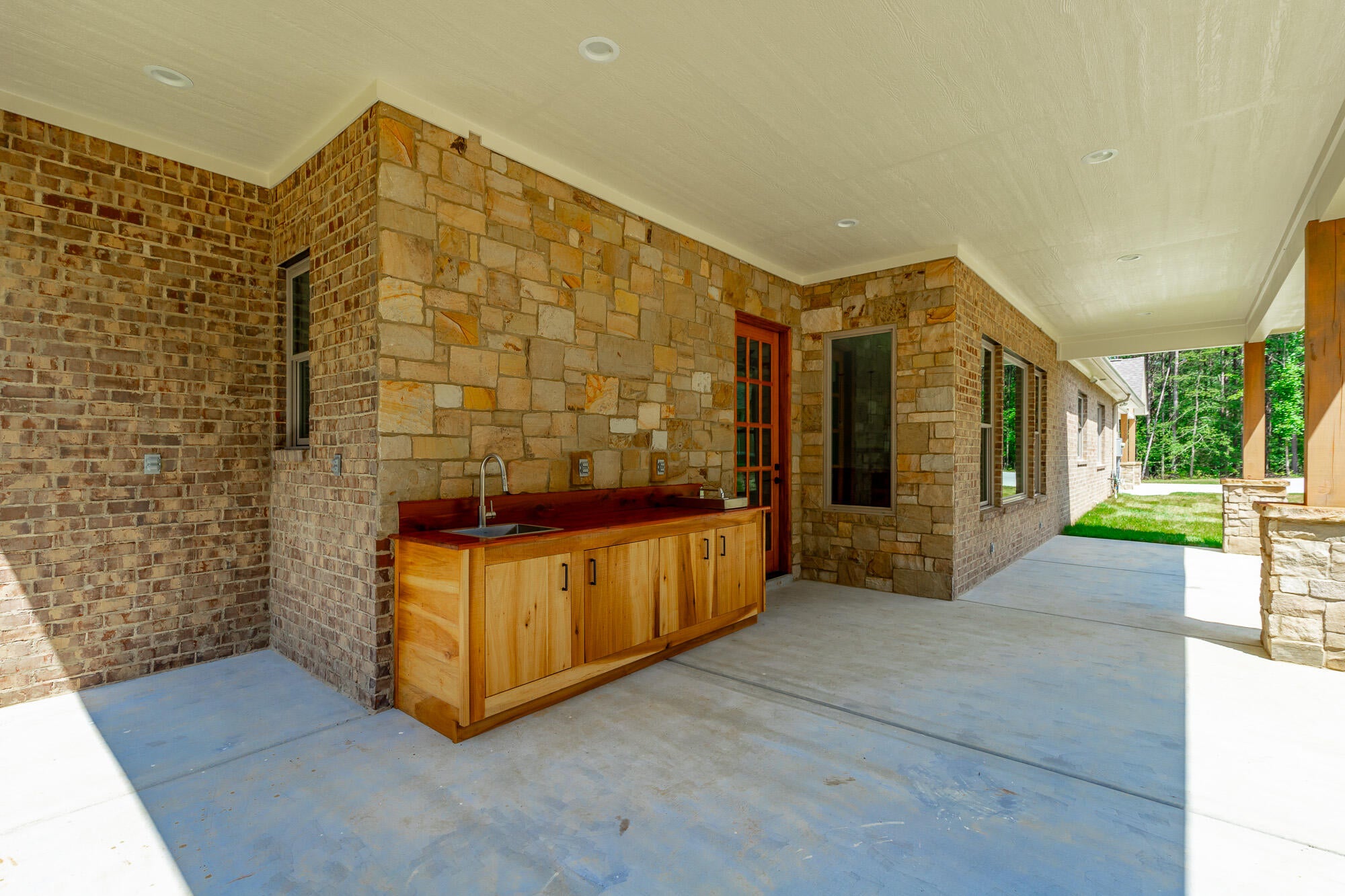 Jasper, Tennessee, 37347, United States, 3 Bedrooms Bedrooms, ,3 BathroomsBathrooms,Residential,Active,1965825