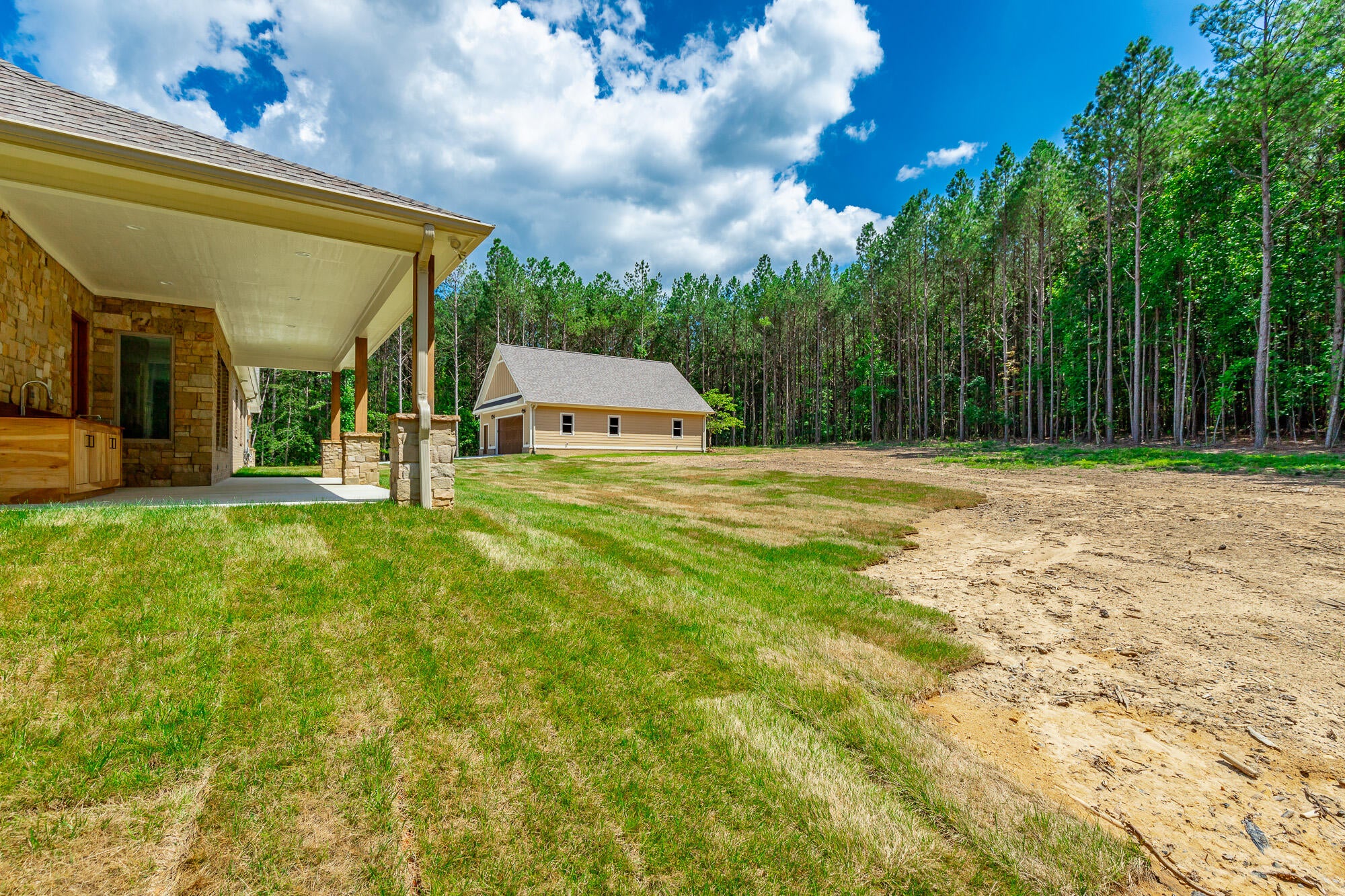 Jasper, Tennessee, 37347, United States, 3 Bedrooms Bedrooms, ,3 BathroomsBathrooms,Residential,Active,1965825